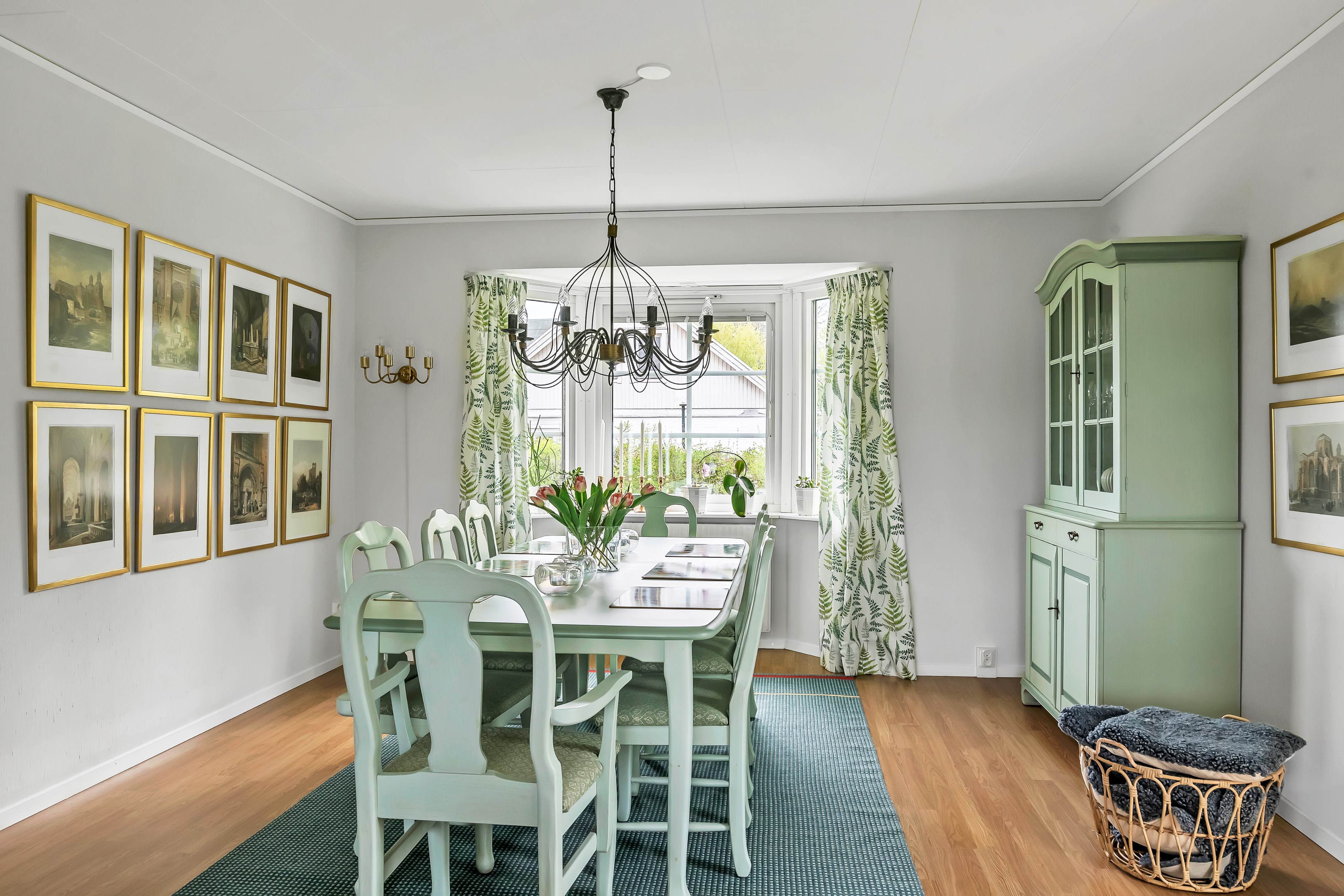 Bostadsbild från Vretavägen 23A, Såld i Vreta, Uppsala