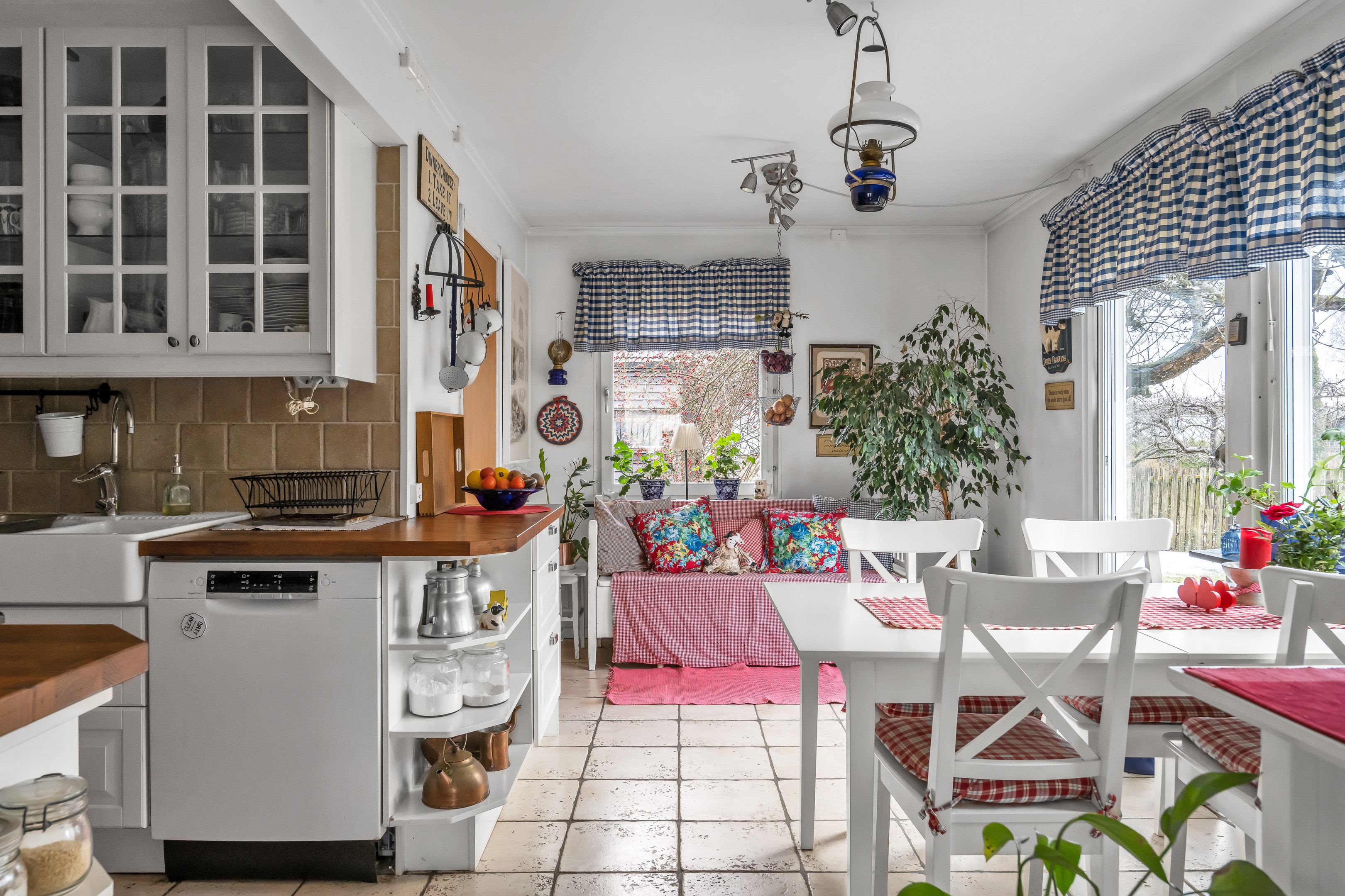 Bostadsbild från Bertilsvägen 19A, Såld i Berthåga, Uppsala