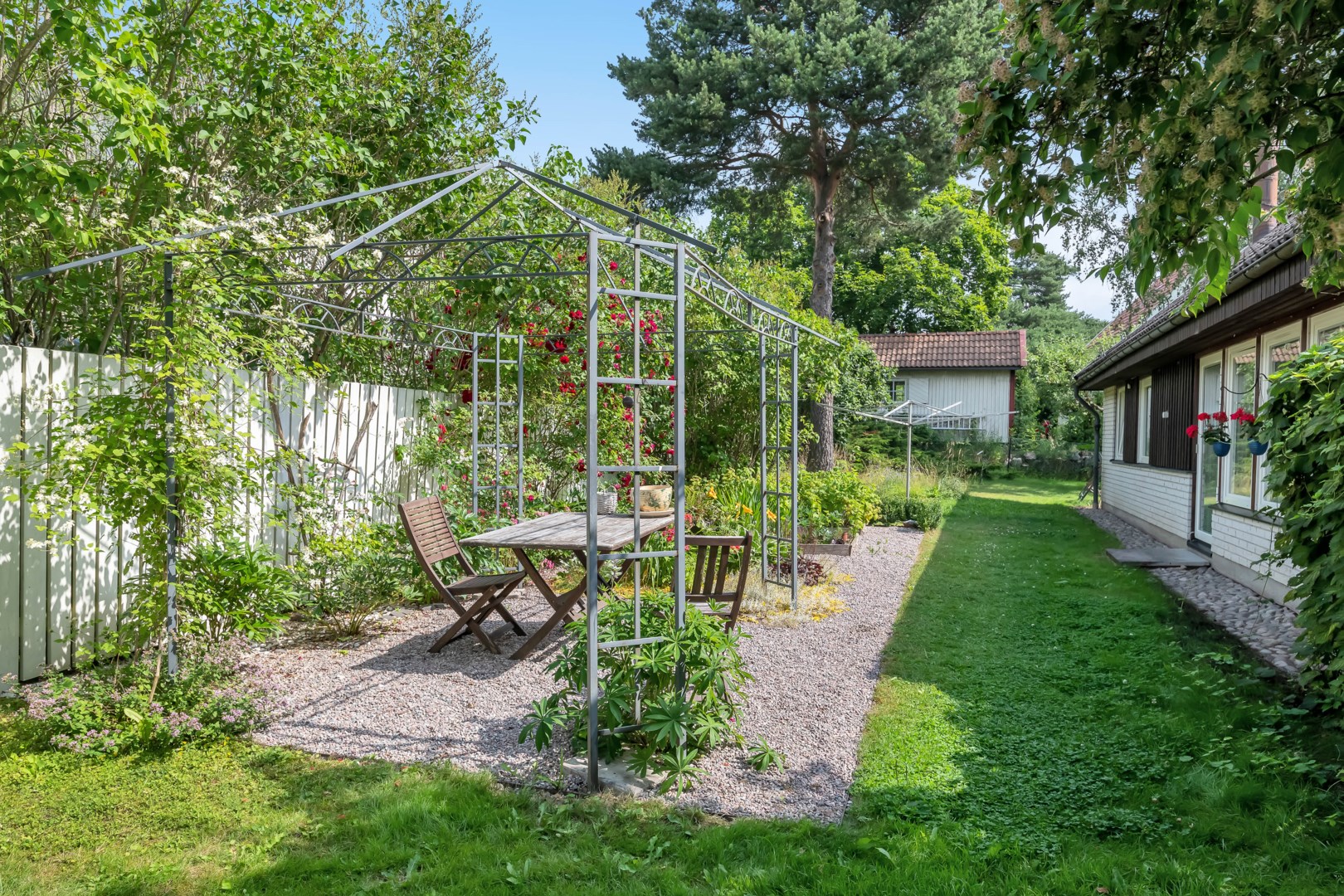 Bostadsbild från Bertilsvägen 19A, Såld i Berthåga, Uppsala