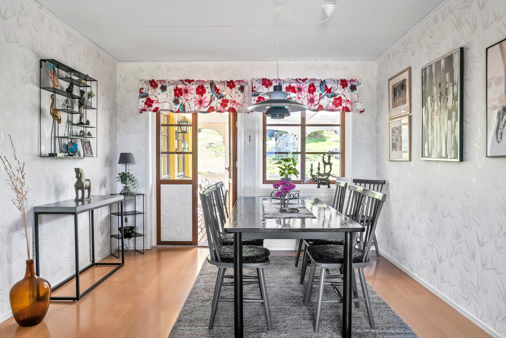 Bostadsbild från Fröslundaby 14, Såld i Örsundsbro, Enköping