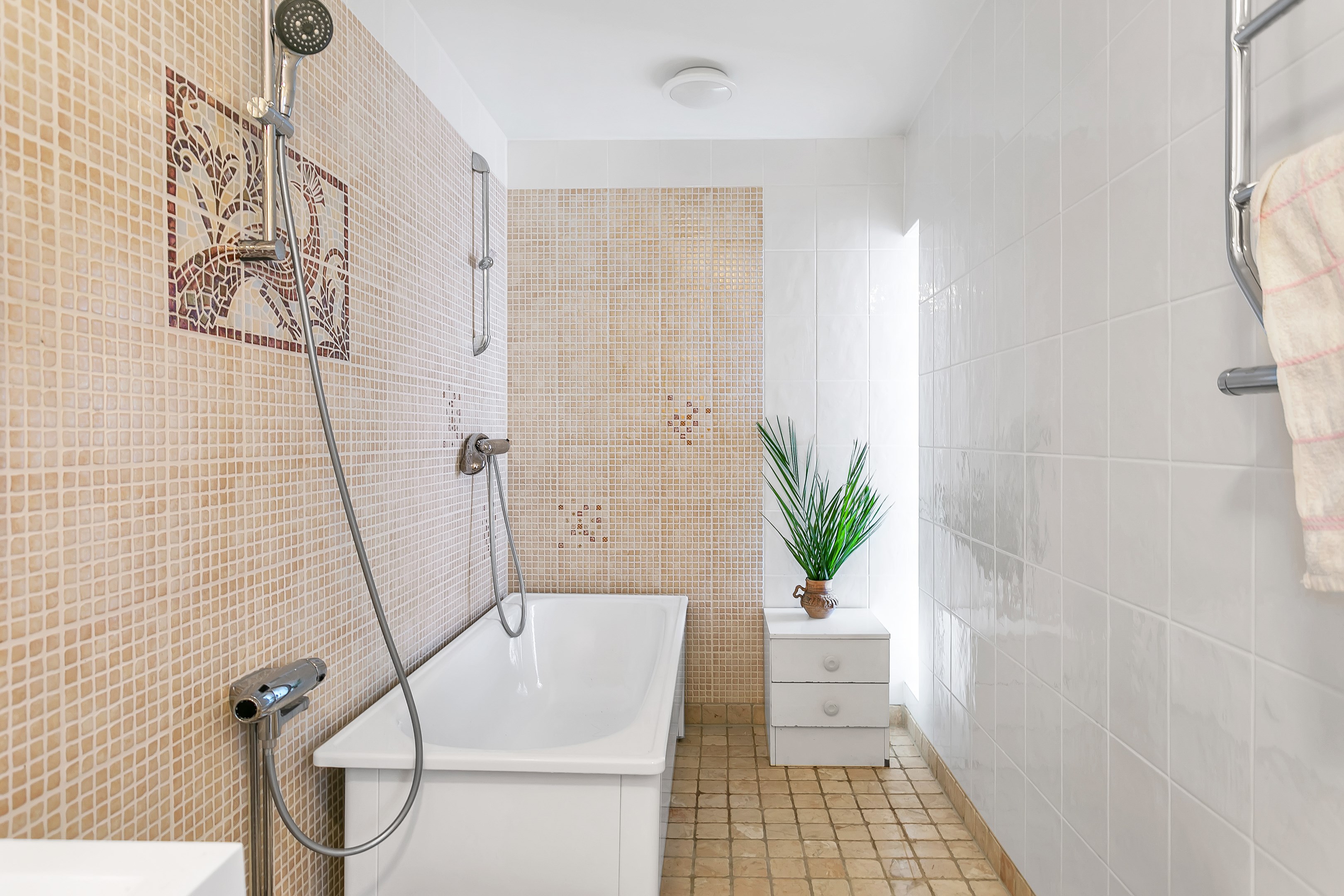 Bostadsbild från Lönnviksvägen 1, Såld i Sunnersta, Uppsala