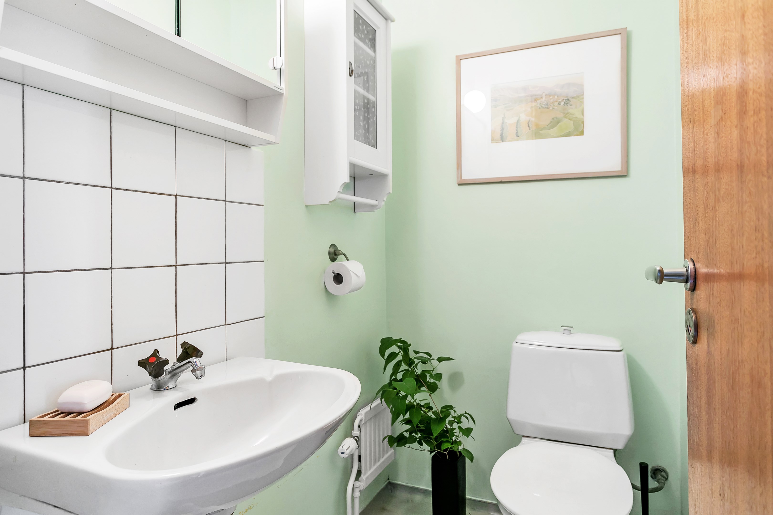 Bostadsbild från Nämndemansvägen 30, Såld i Nåntuna, Uppsala