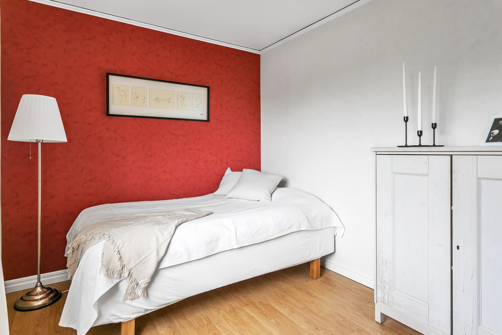 Bostadsbild från Nämndemansvägen 30, Såld i Nåntuna, Uppsala