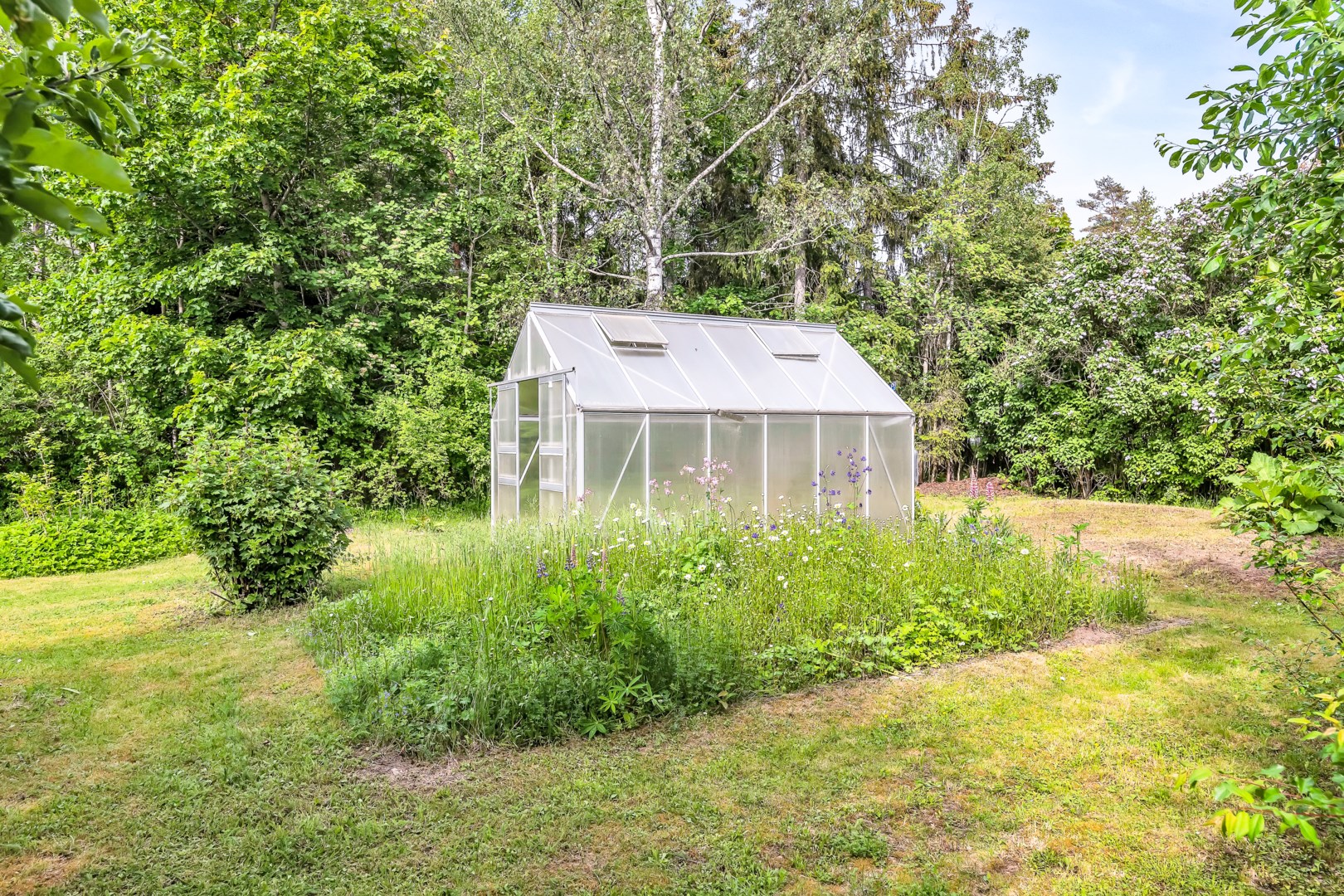 Bostadsbild från Blåklintsvägen 12, Såld i Storvreta, Uppsala