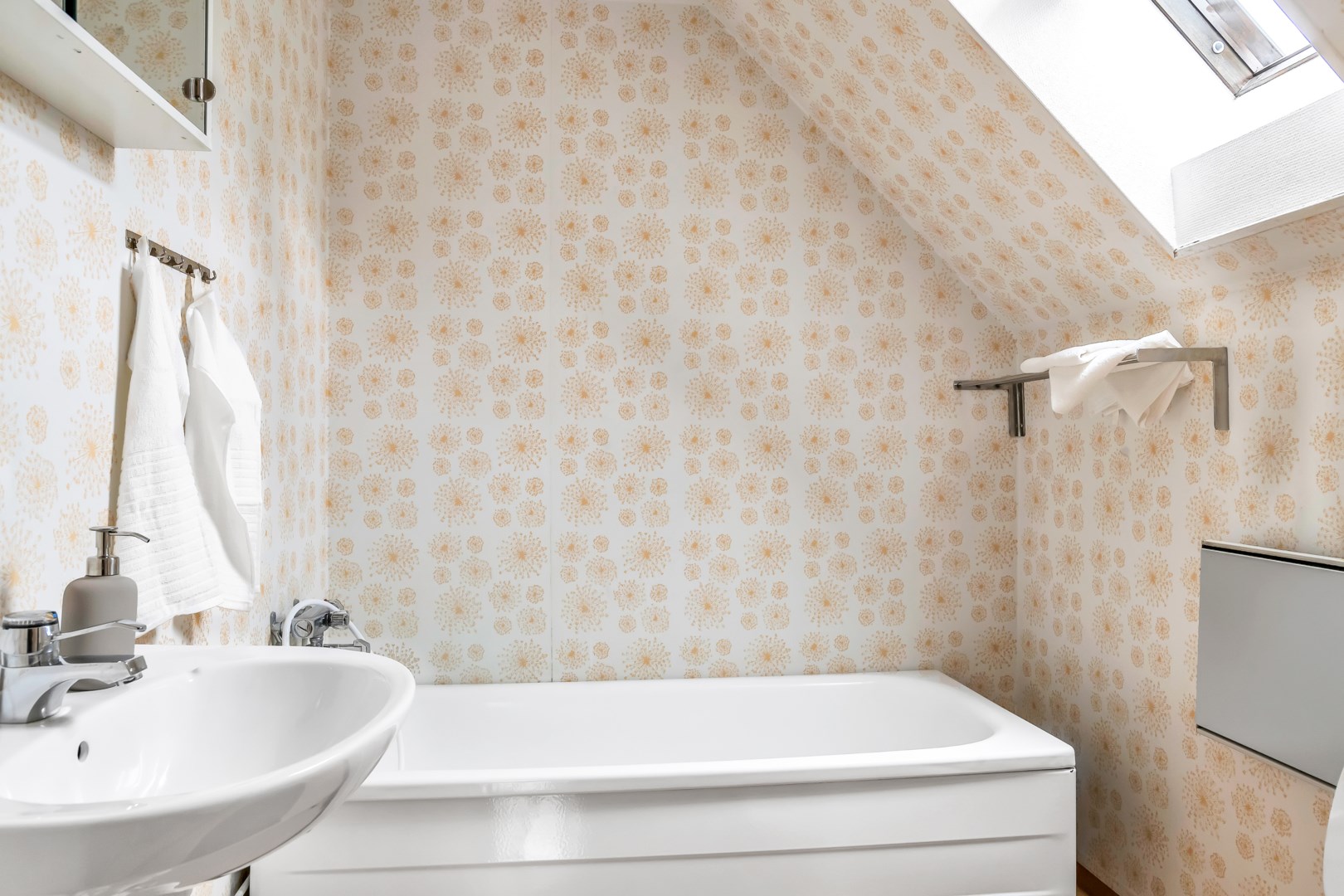 Bostadsbild från Blåklintsvägen 12, Såld i Storvreta, Uppsala