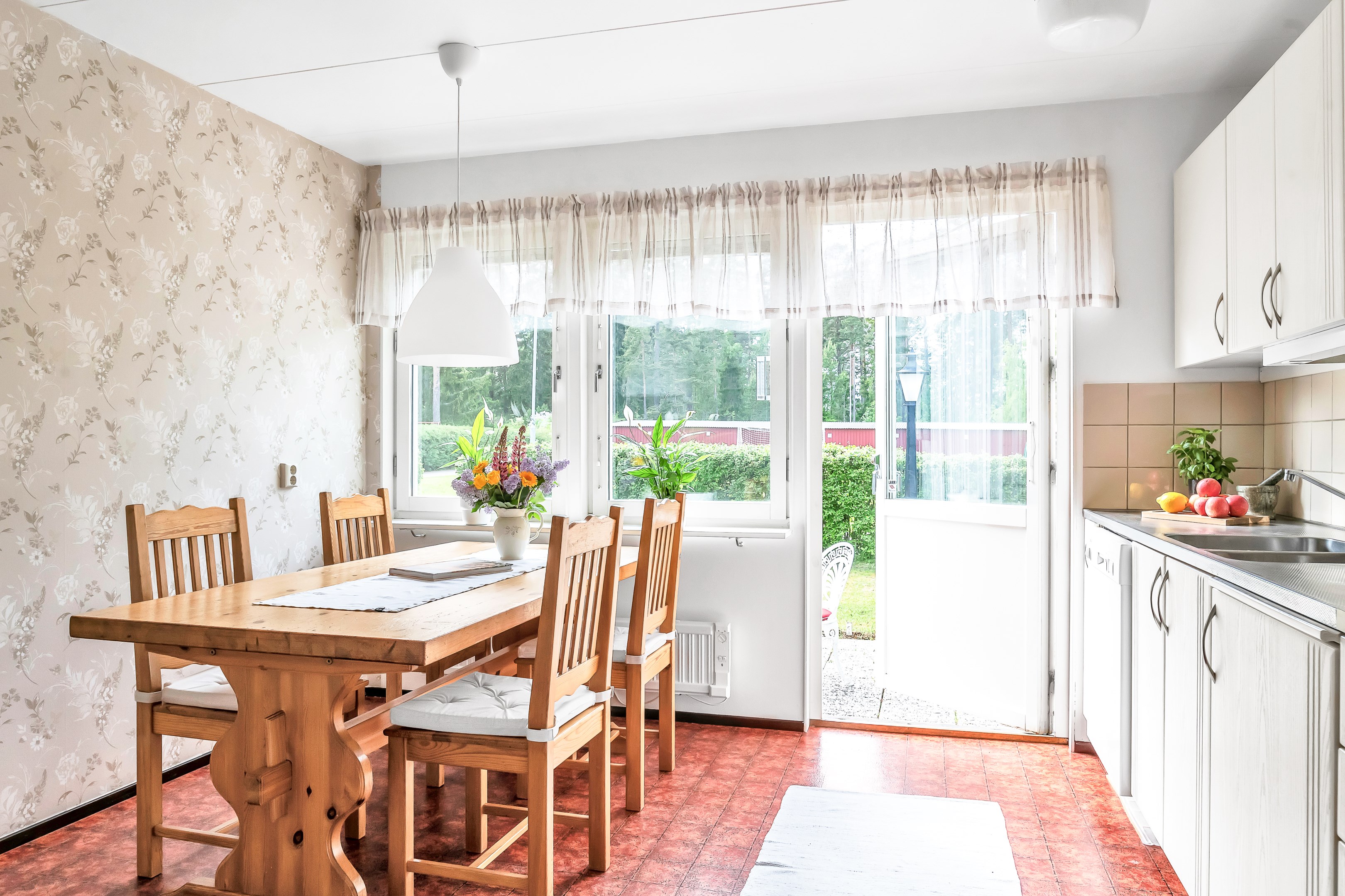 Bostadsbild från Blåklintsvägen 12, Såld i Storvreta, Uppsala