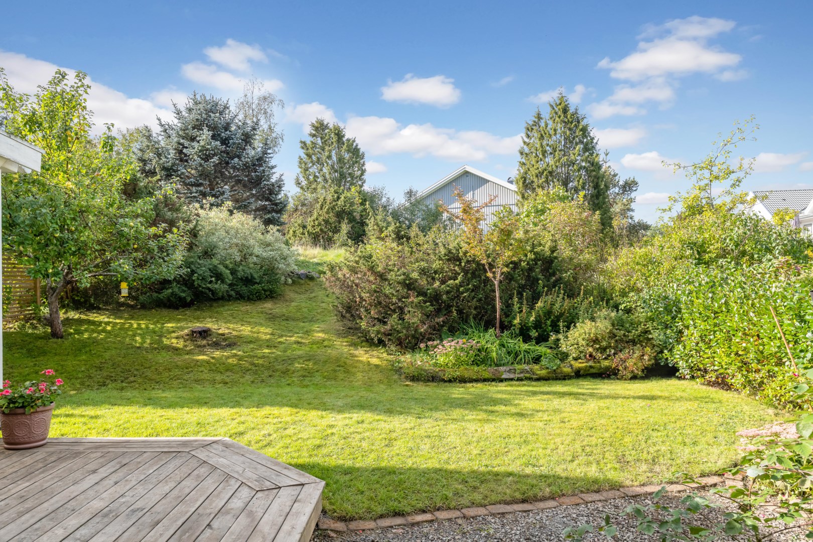 Bostadsbild från Enstigen 8, Såld i Vänge, Uppsala