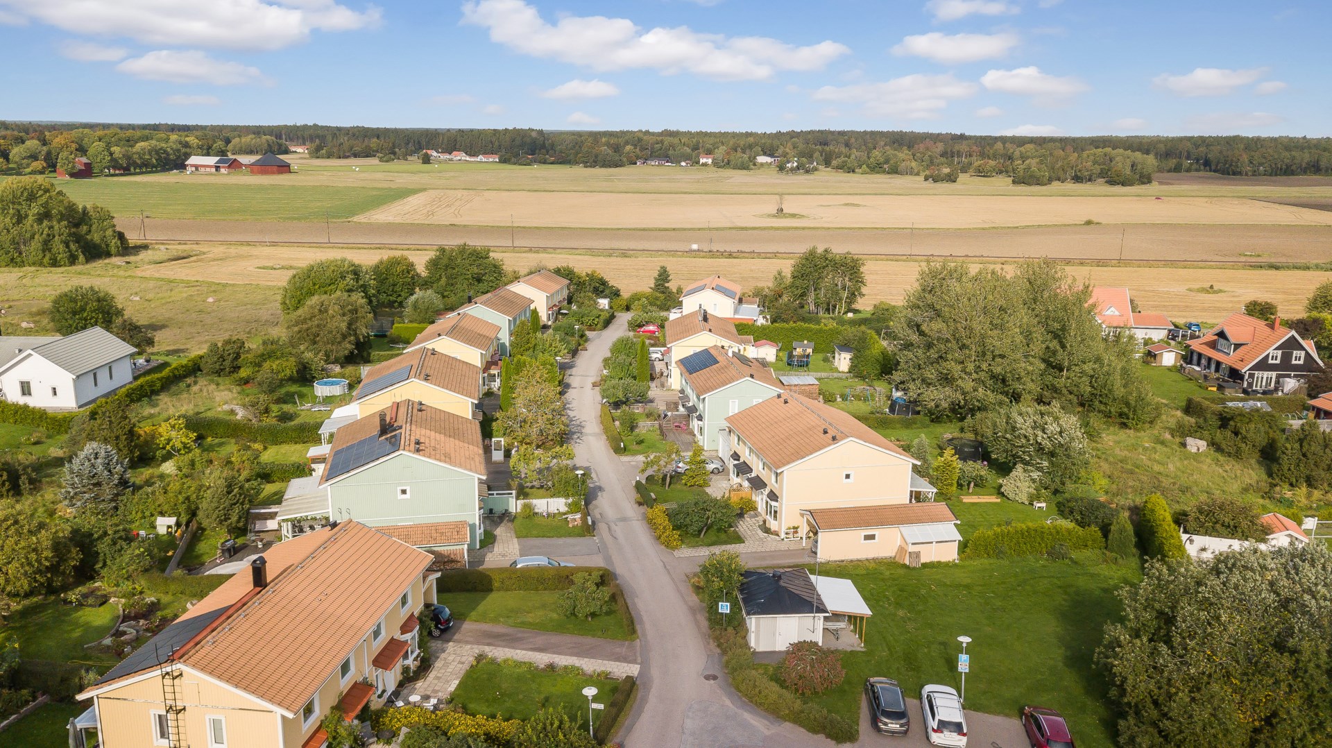 Bostadsbild från Enstigen 8, Såld i Vänge, Uppsala