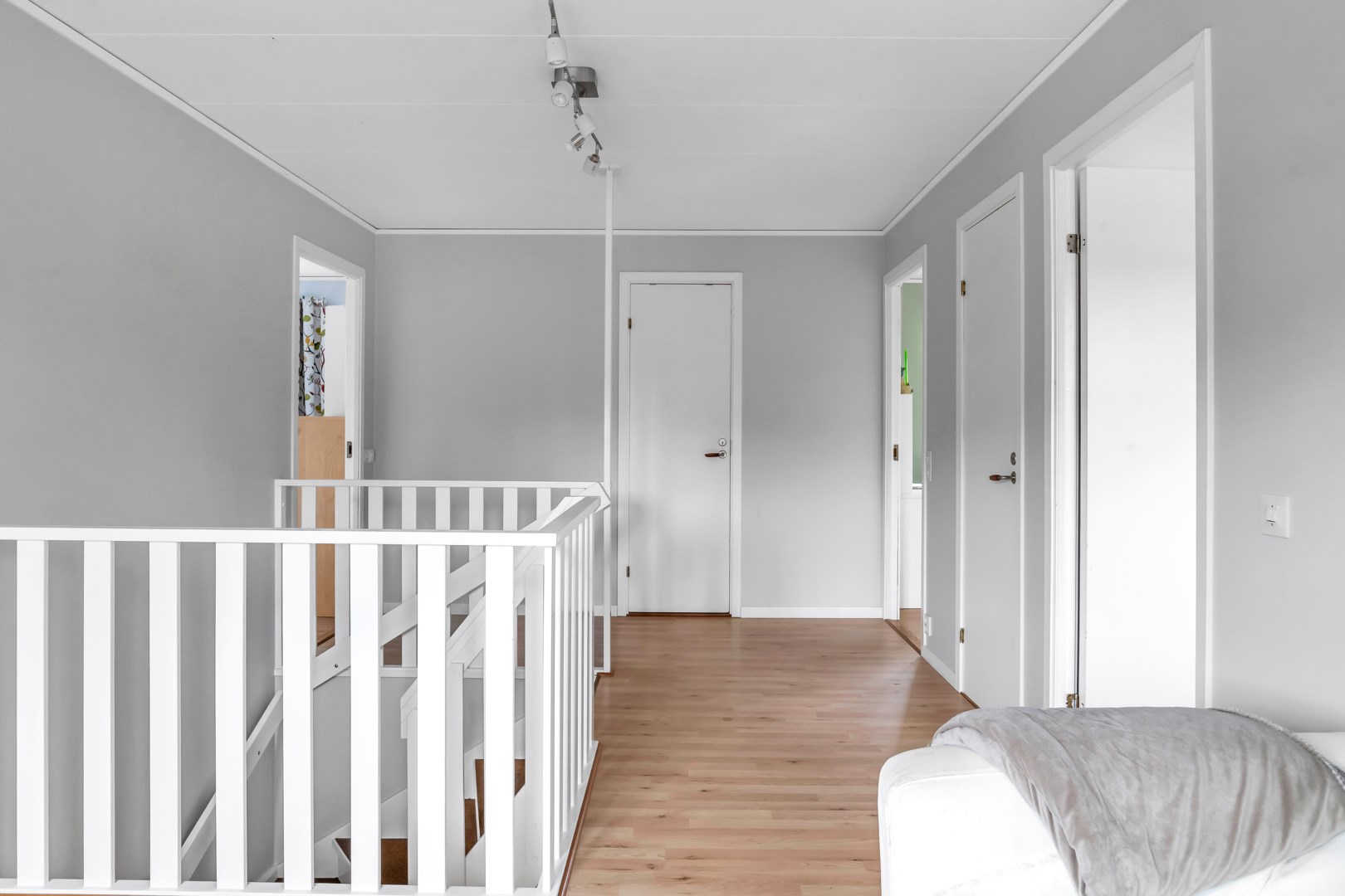 Bostadsbild från Gruvfogdevägen 28, Såld i Vattholma, Uppsala