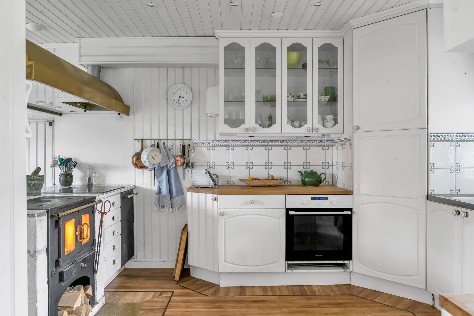 Bostadsbild från Gruvfogdevägen 28, Såld i Vattholma, Uppsala