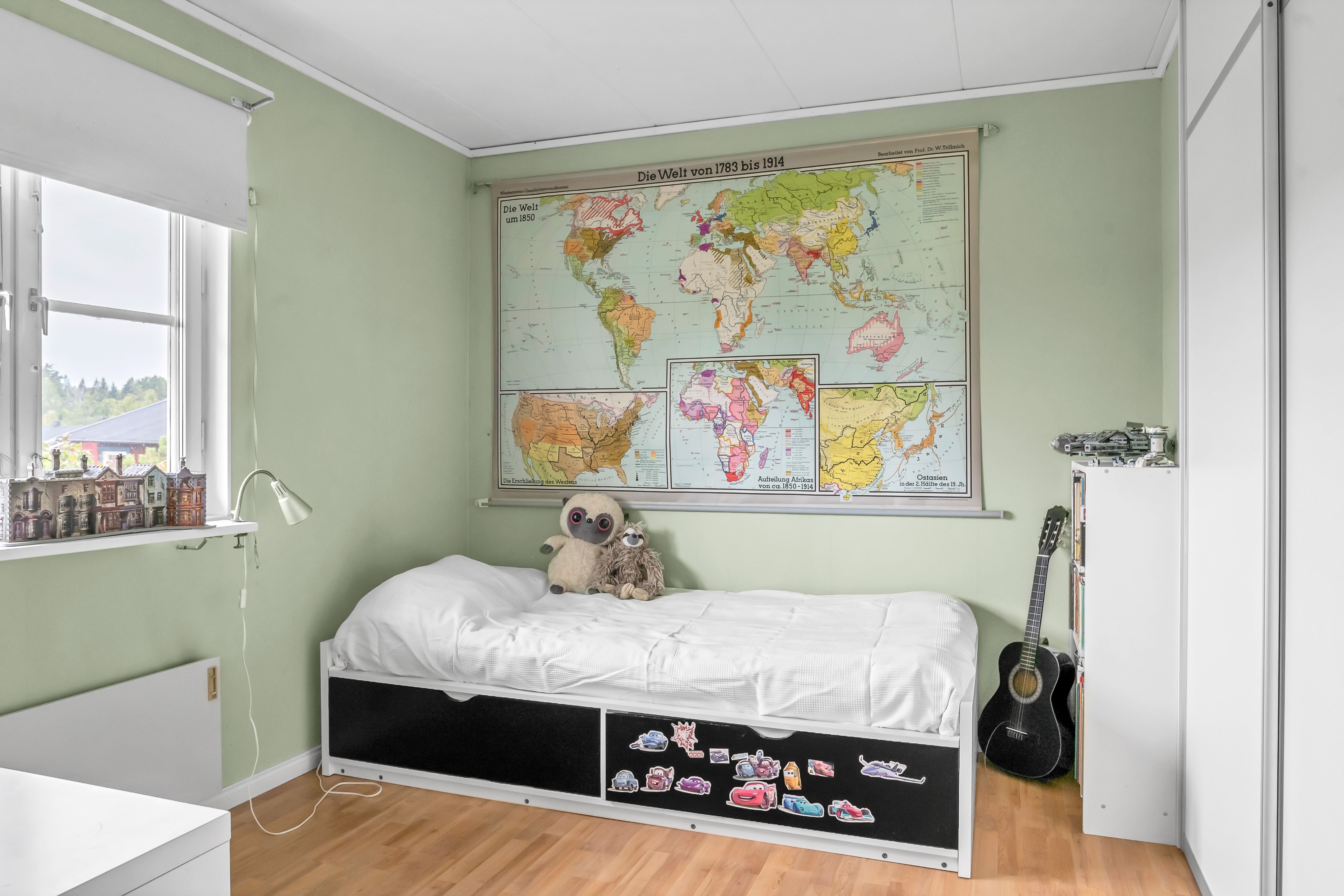 Bostadsbild från Gruvfogdevägen 28, Såld i Vattholma, Uppsala