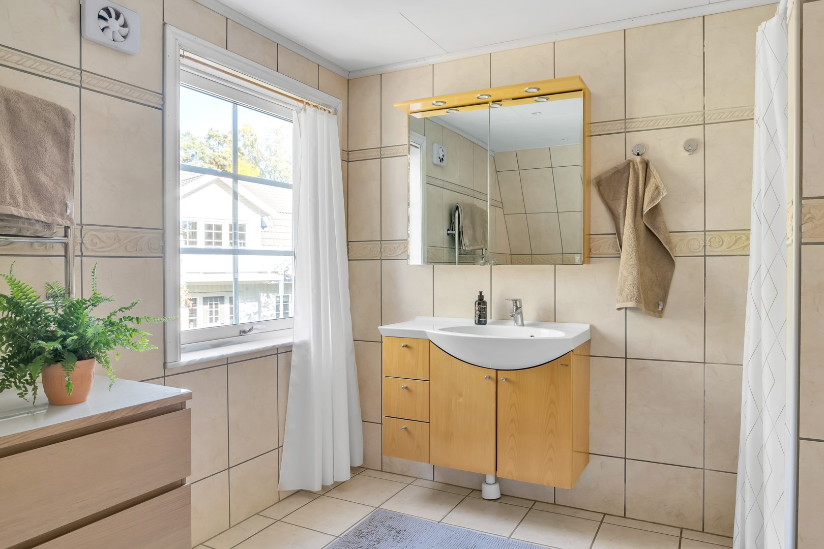 Bostadsbild från Odlingsvägen 2A, Såld i Gottsunda-gipen/Södra Gottsunda, Uppsala