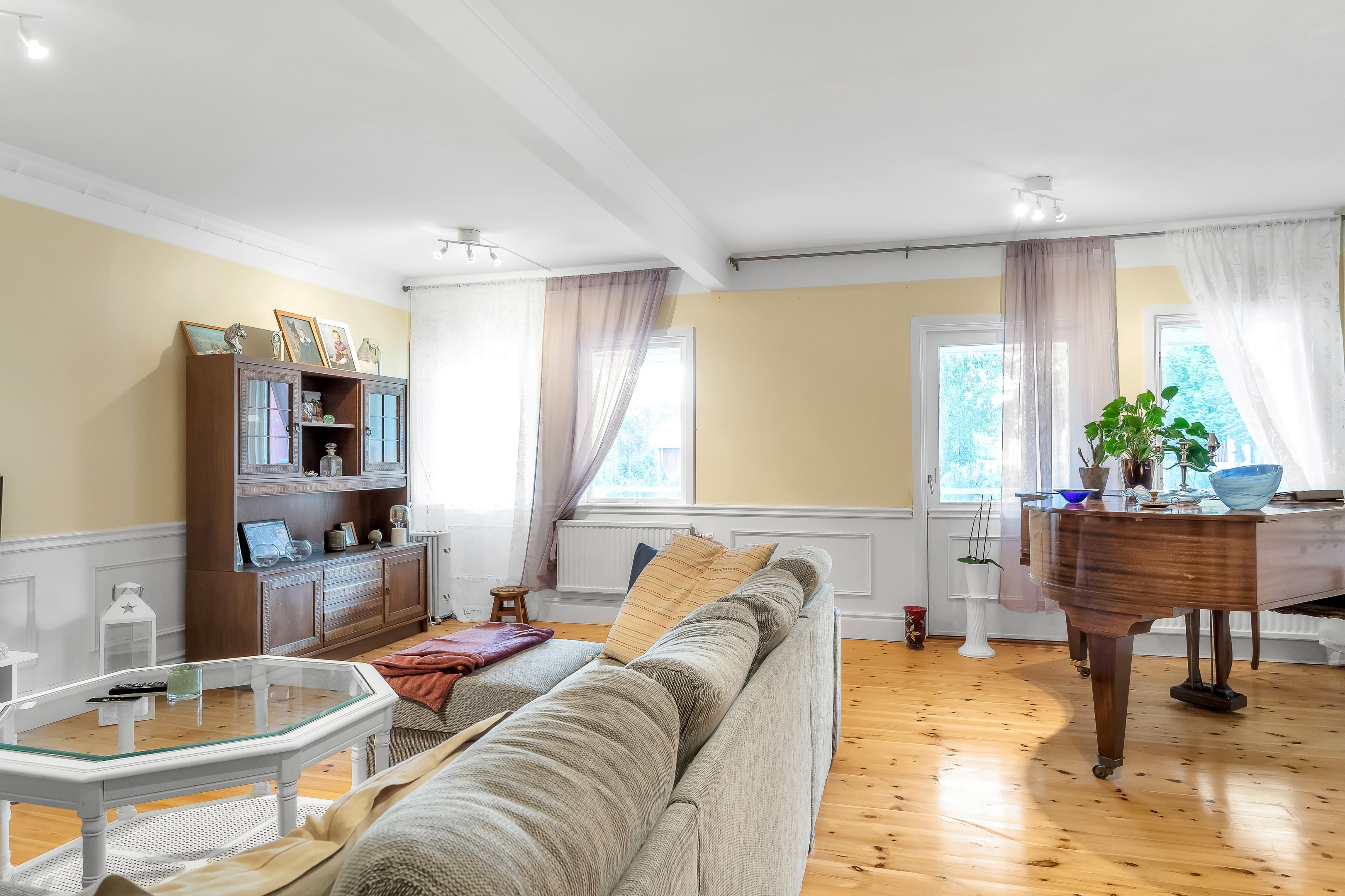 Bostadsbild från Östa byväg 45, Kommande i Heby, Heby