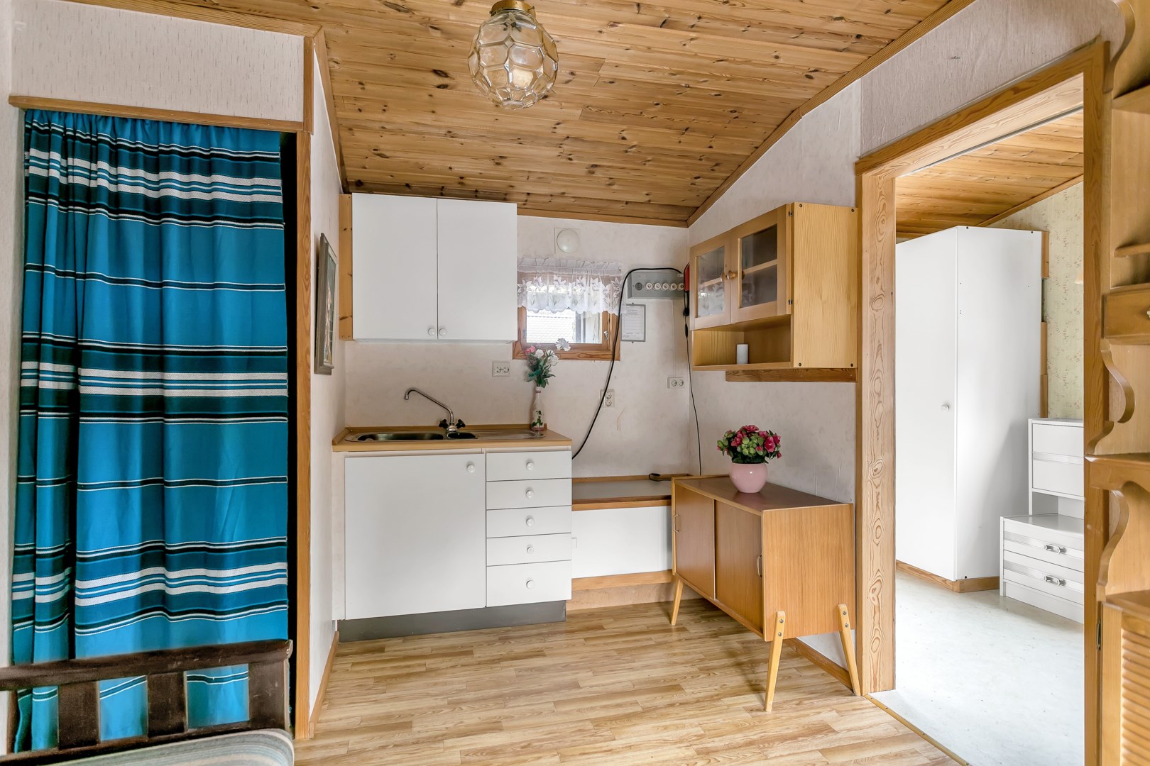 Bostadsbild från Blå vägen 69, Såld i Björklinge, Uppsala