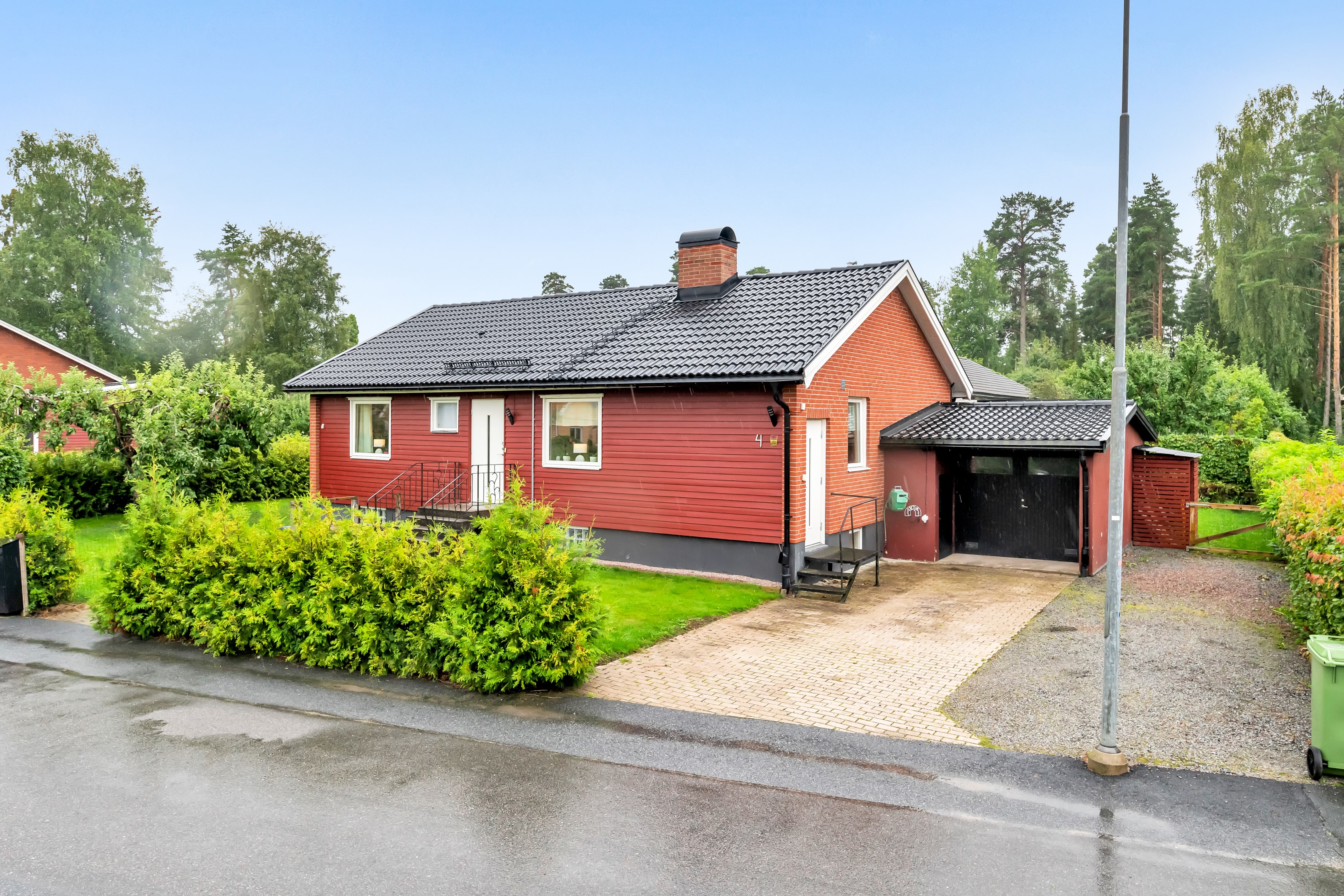 Bostadsbild från Skogsängsvägen 4, Såld i Storvreta, Uppsala