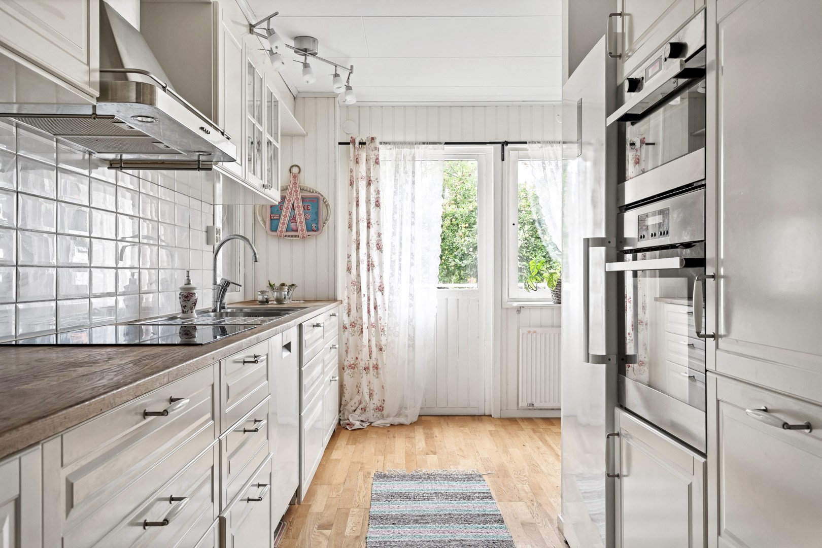 Bostadsbild från Merkuriusvägen 13, Såld i Storvreta, Uppsala