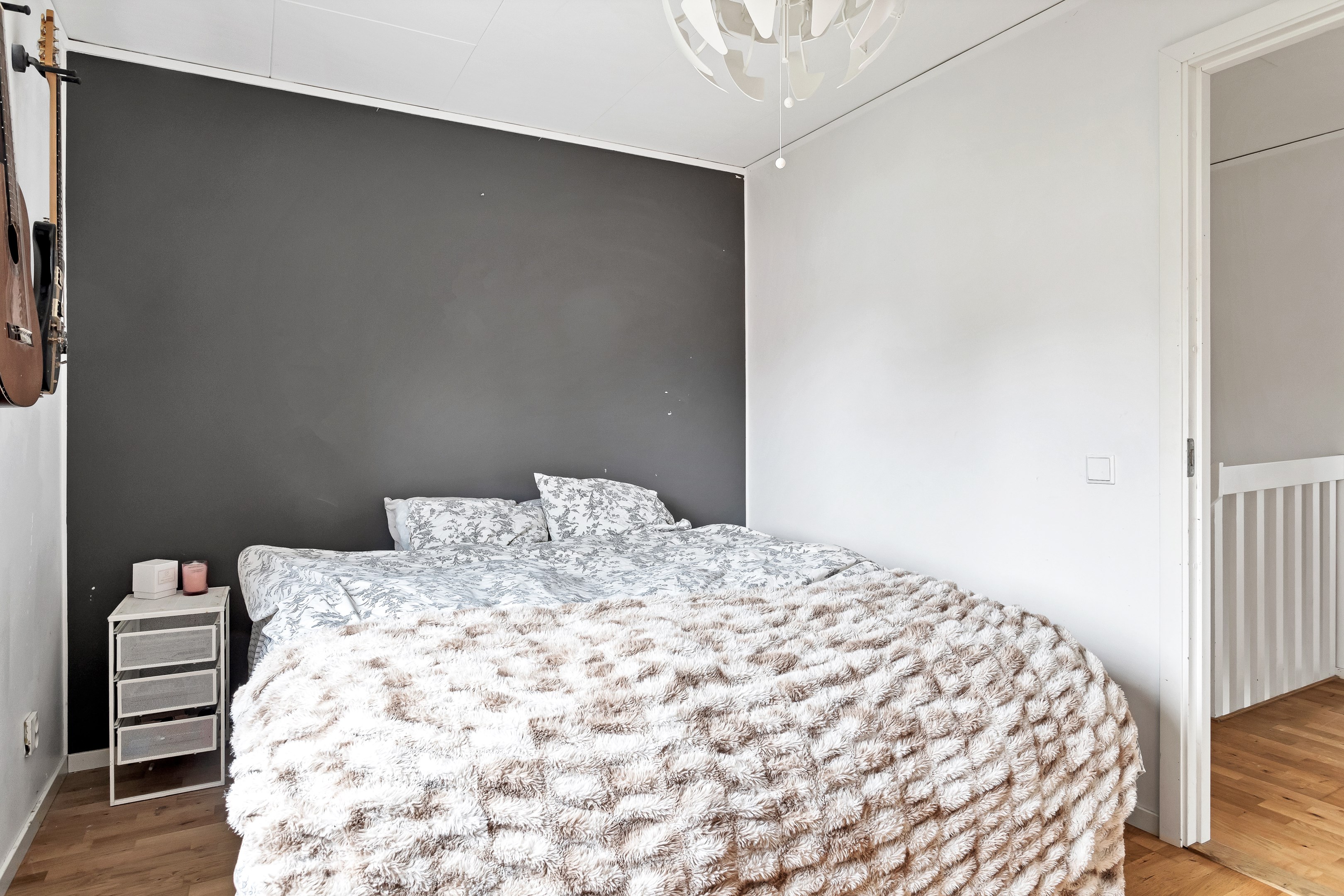 Bostadsbild från Merkuriusvägen 13, Såld i Storvreta, Uppsala