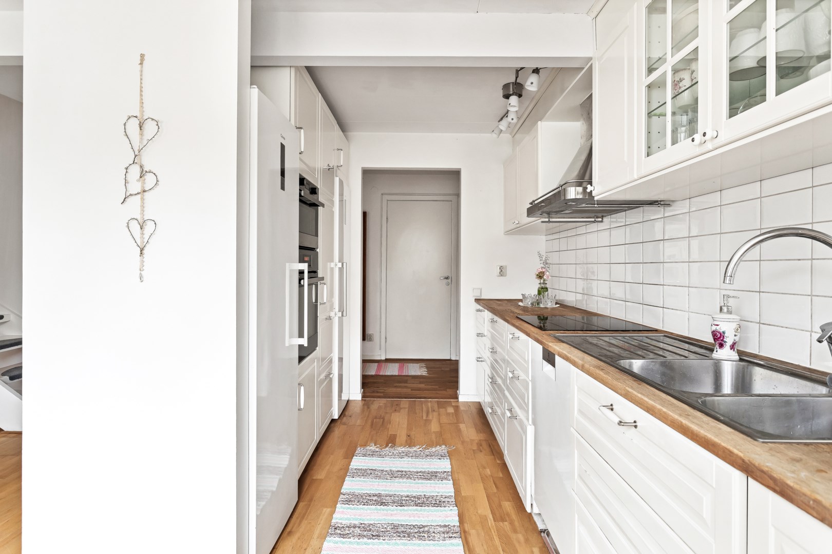 Bostadsbild från Merkuriusvägen 13, Såld i Storvreta, Uppsala