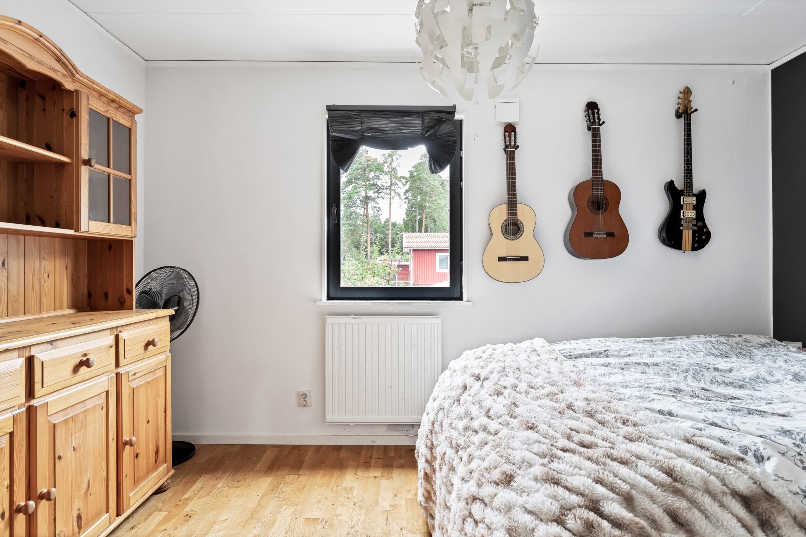 Bostadsbild från Merkuriusvägen 13, Såld i Storvreta, Uppsala