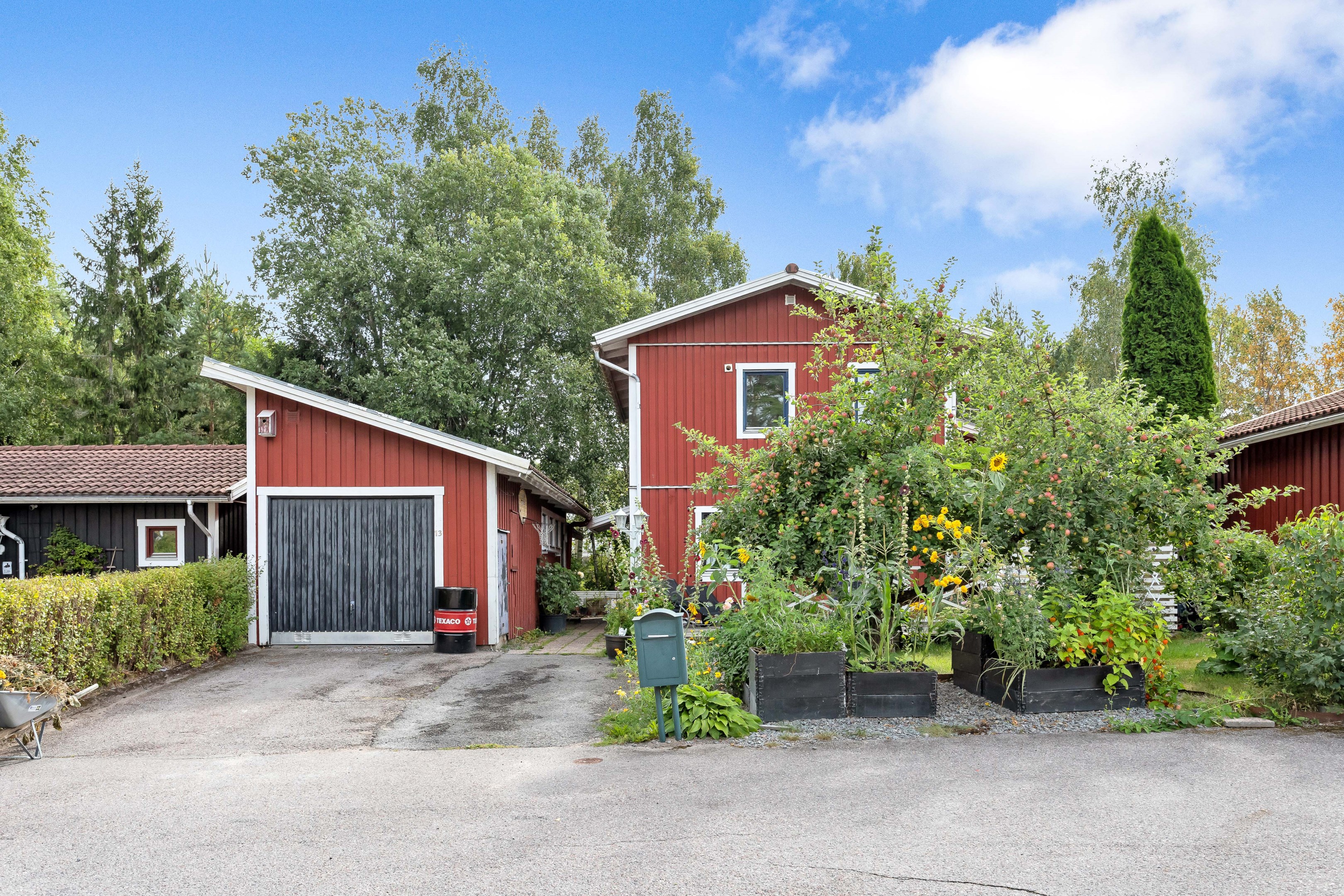 Bostadsbild från Merkuriusvägen 13, Såld i Storvreta, Uppsala