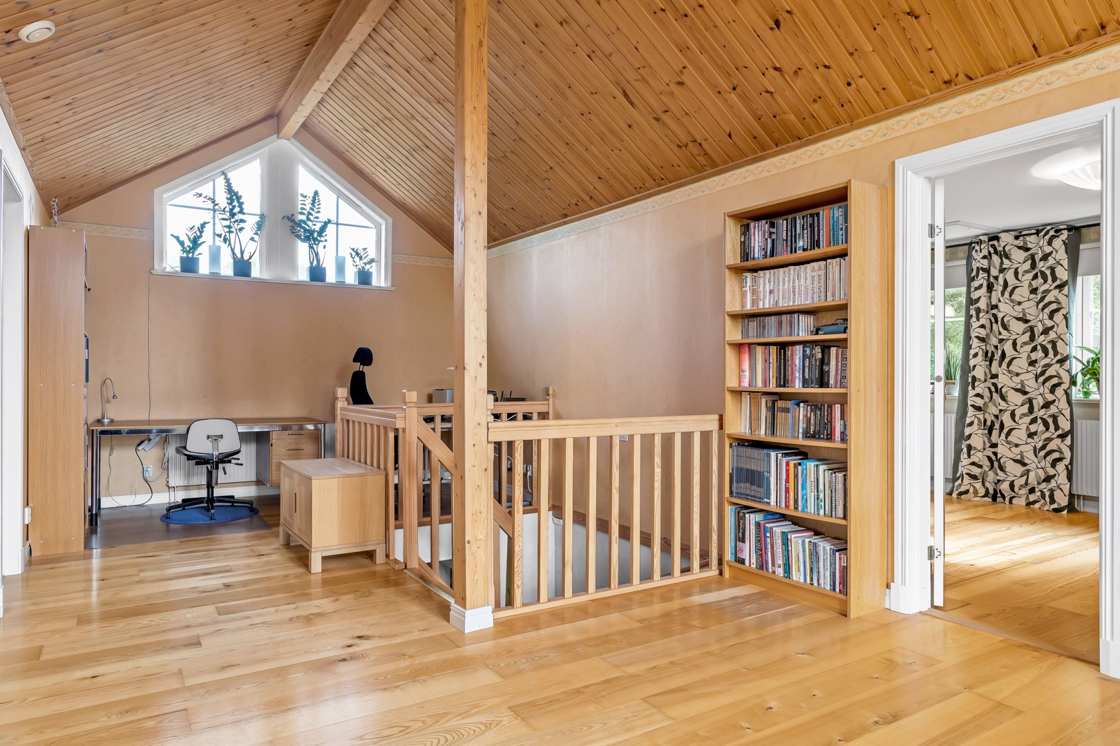 Bostadsbild från Södra Parkvägen 21, Såld i Norby, Uppsala