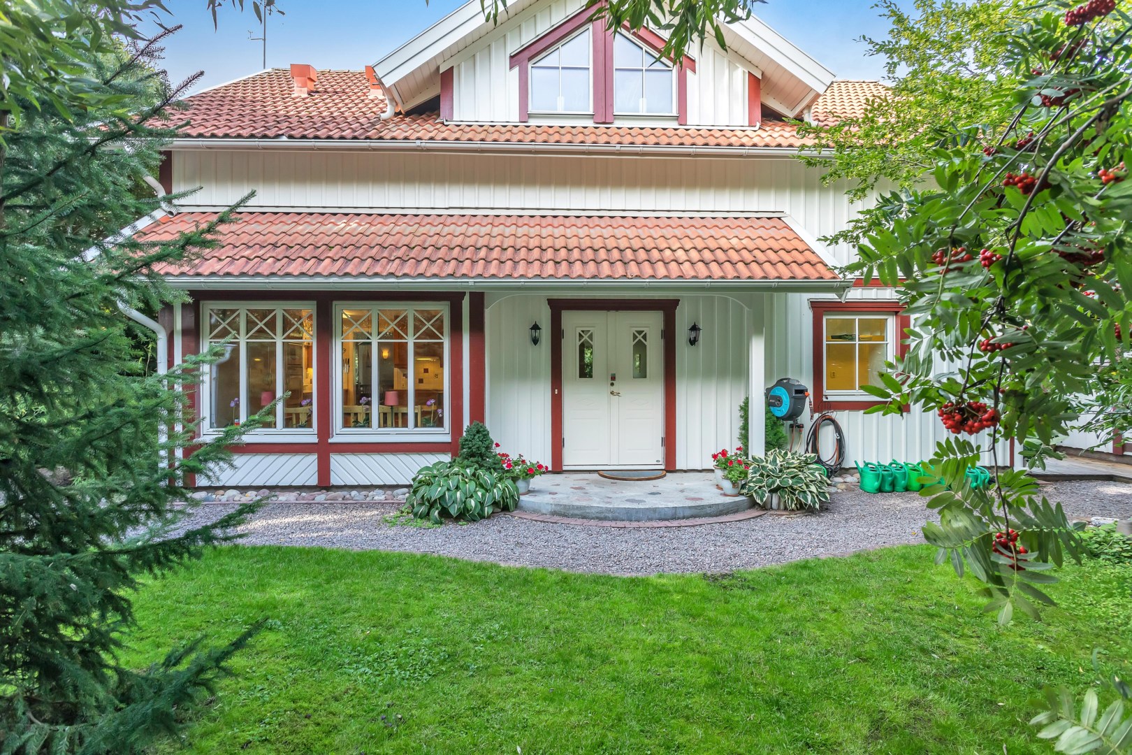 Bostadsbild från Södra Parkvägen 21, Såld i Norby, Uppsala