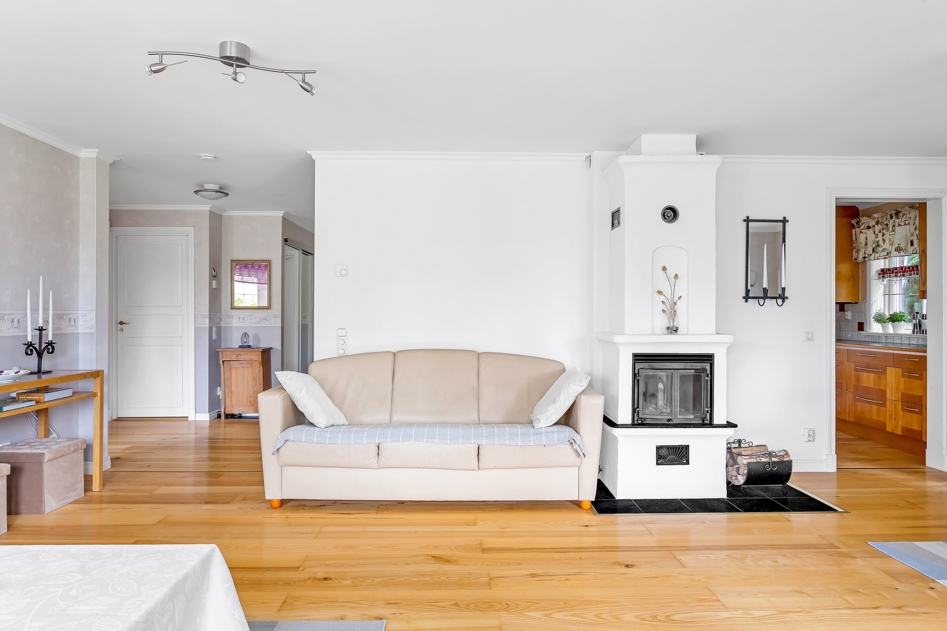 Bostadsbild från Södra Parkvägen 21, Såld i Norby, Uppsala