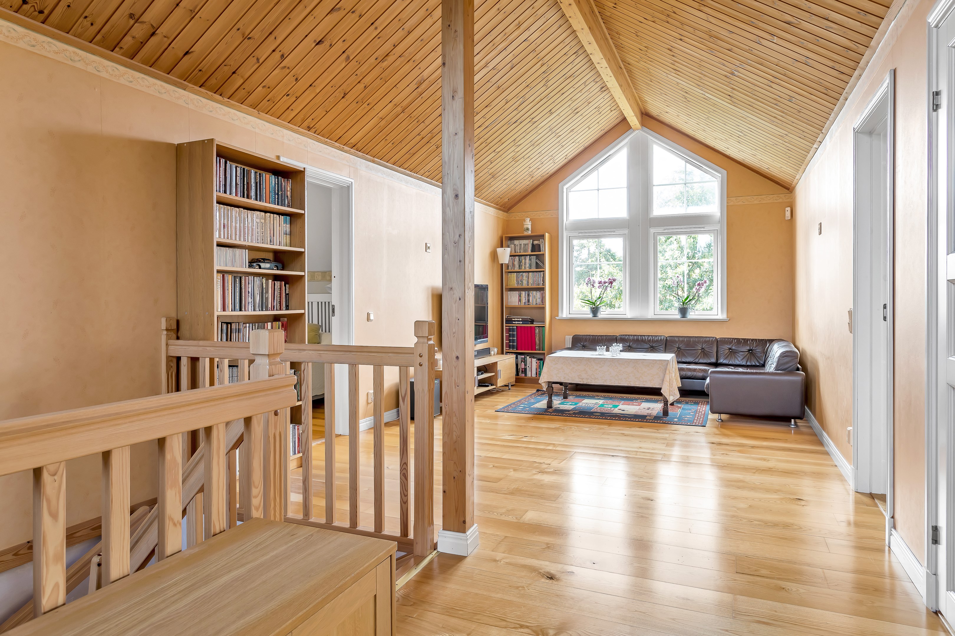 Bostadsbild från Södra Parkvägen 21, Såld i Norby, Uppsala