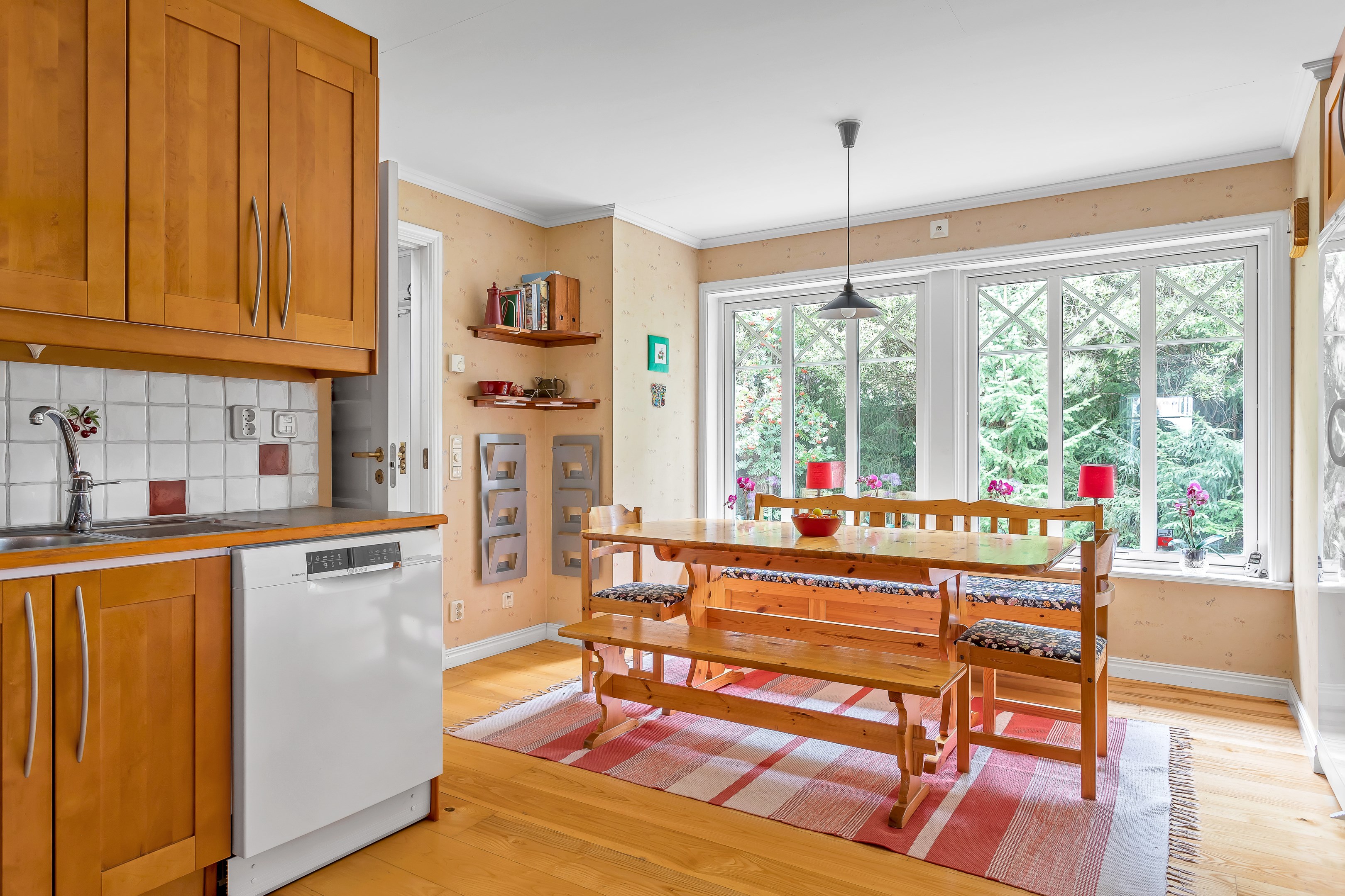 Bostadsbild från Södra Parkvägen 21, Såld i Norby, Uppsala