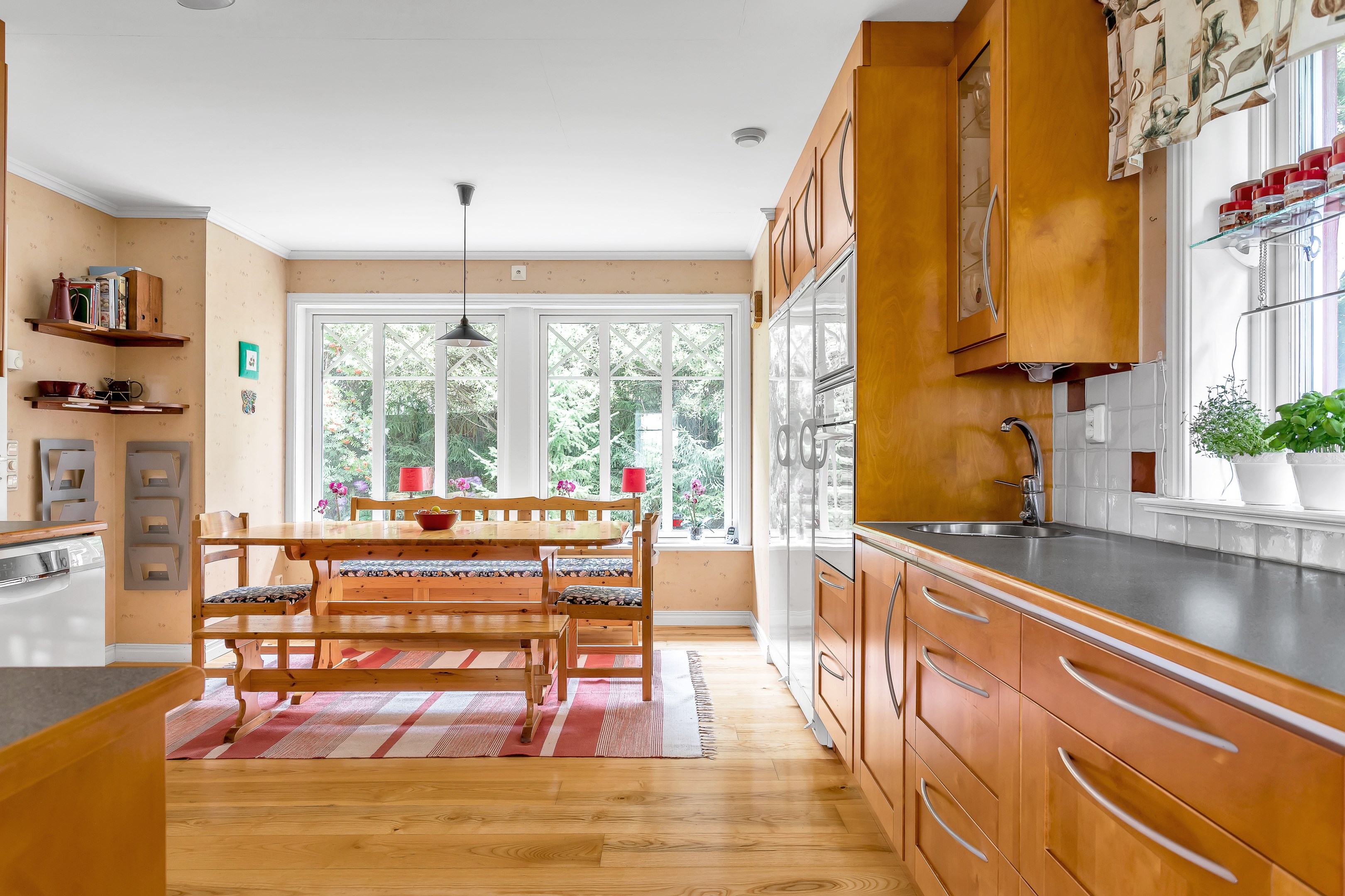 Bostadsbild från Södra Parkvägen 21, Såld i Norby, Uppsala