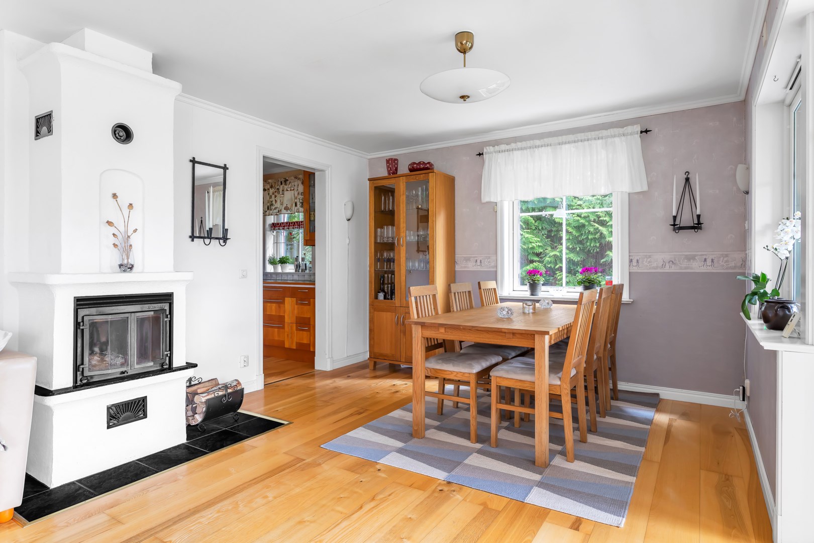 Bostadsbild från Södra Parkvägen 21, Såld i Norby, Uppsala