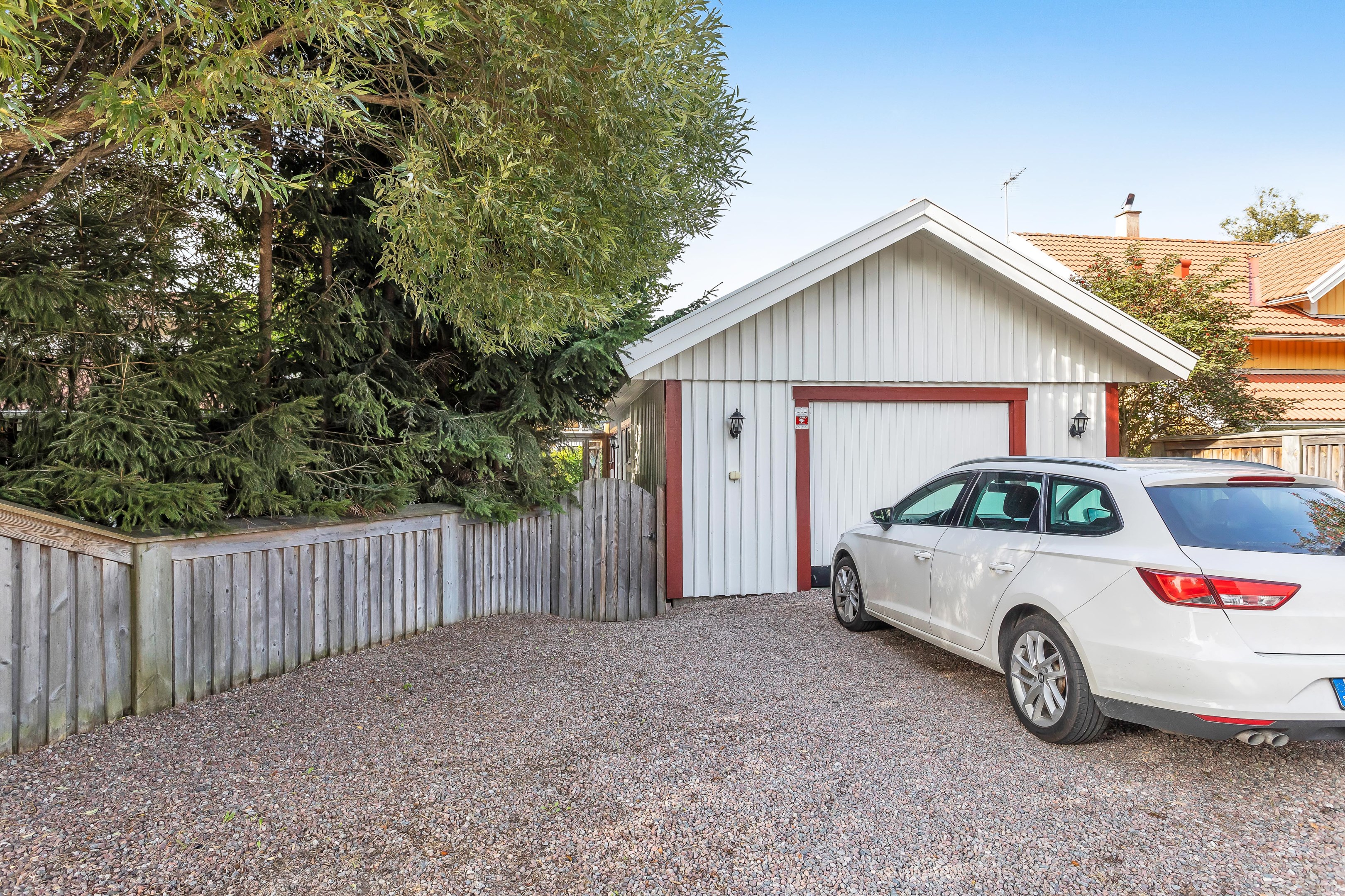 Bostadsbild från Södra Parkvägen 21, Såld i Norby, Uppsala