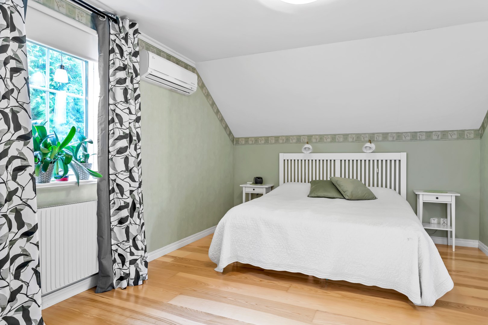 Bostadsbild från Södra Parkvägen 21, Såld i Norby, Uppsala