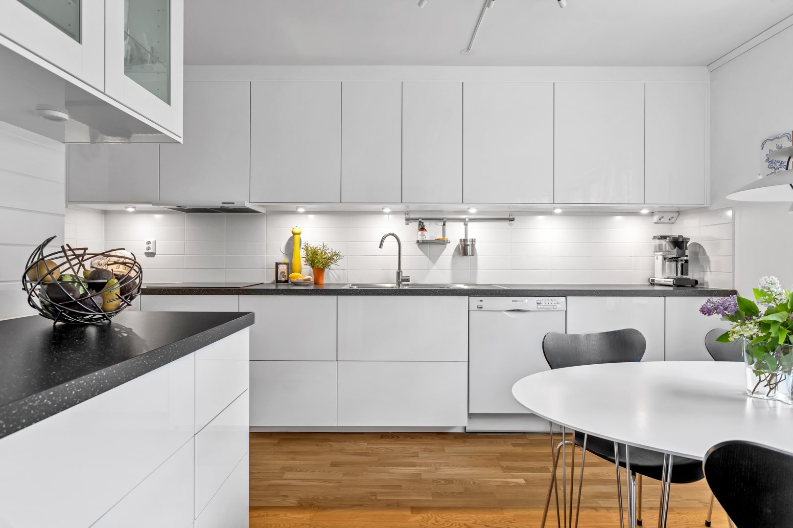 Bostadsbild från Eriksgatan 28A, Såld i Luthagen, Uppsala