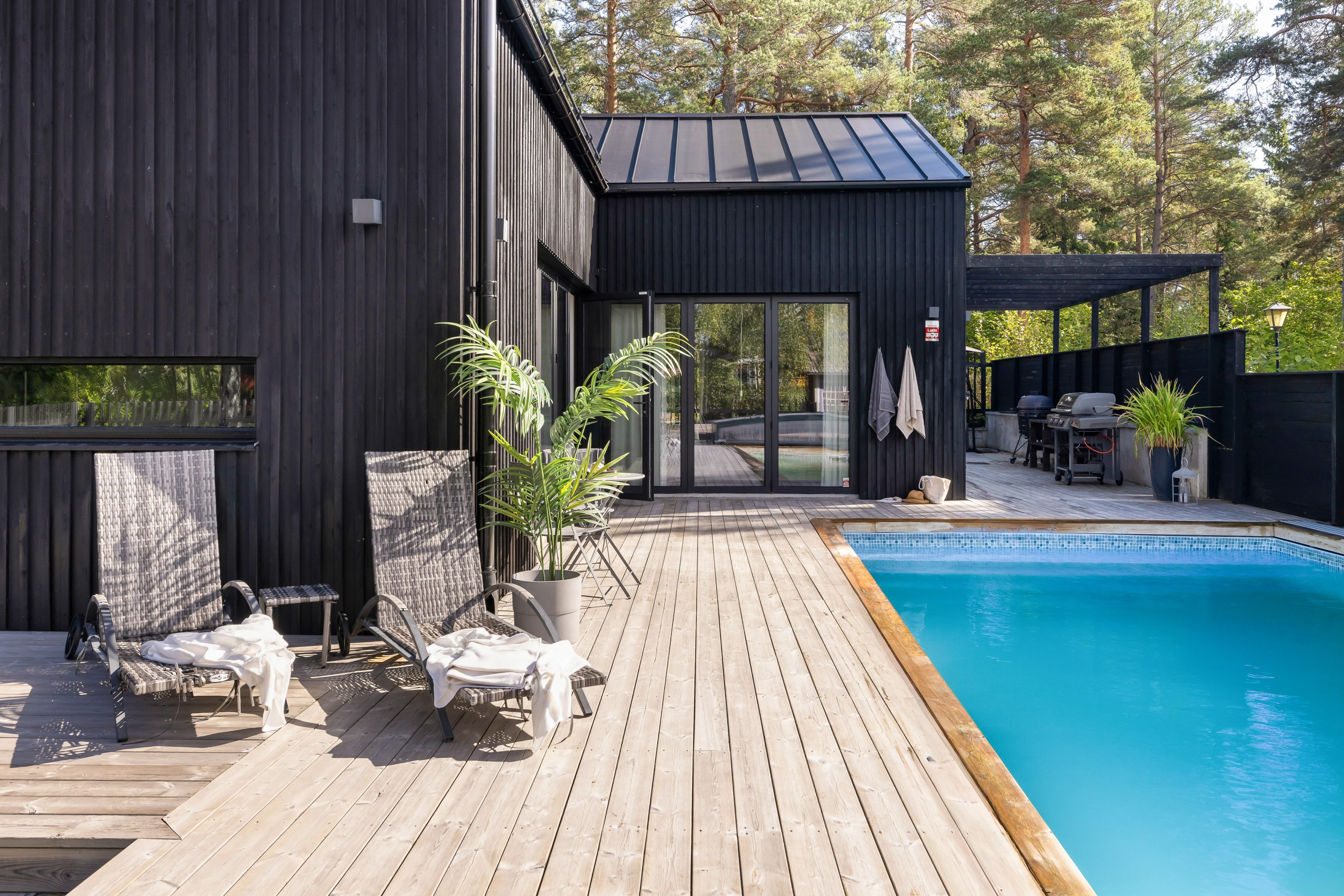 Bostadsbild från Vitsippsvägen 1B, Till salu i Storvreta, Uppsala