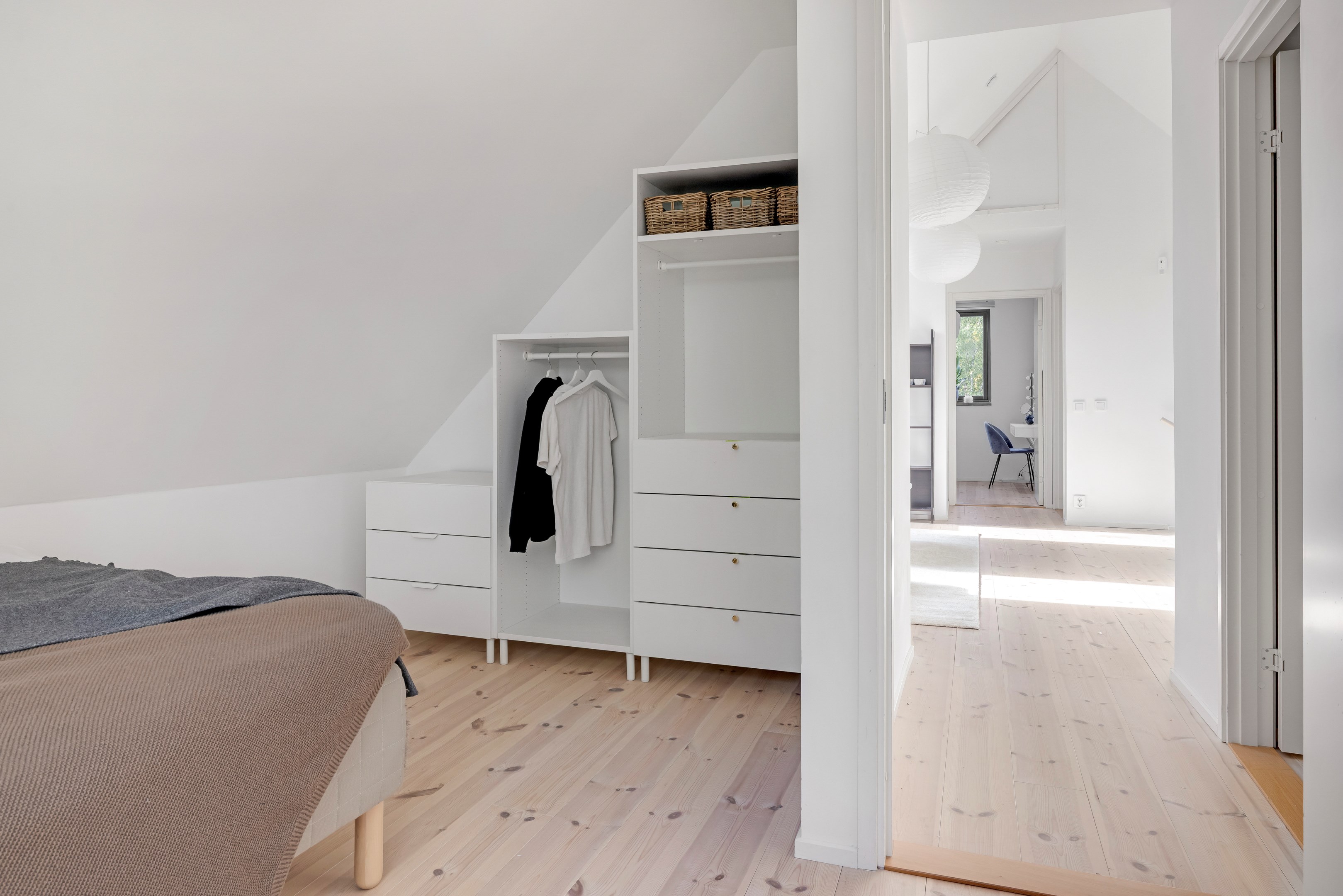 Bostadsbild från Vitsippsvägen 1B, Till salu i Storvreta, Uppsala