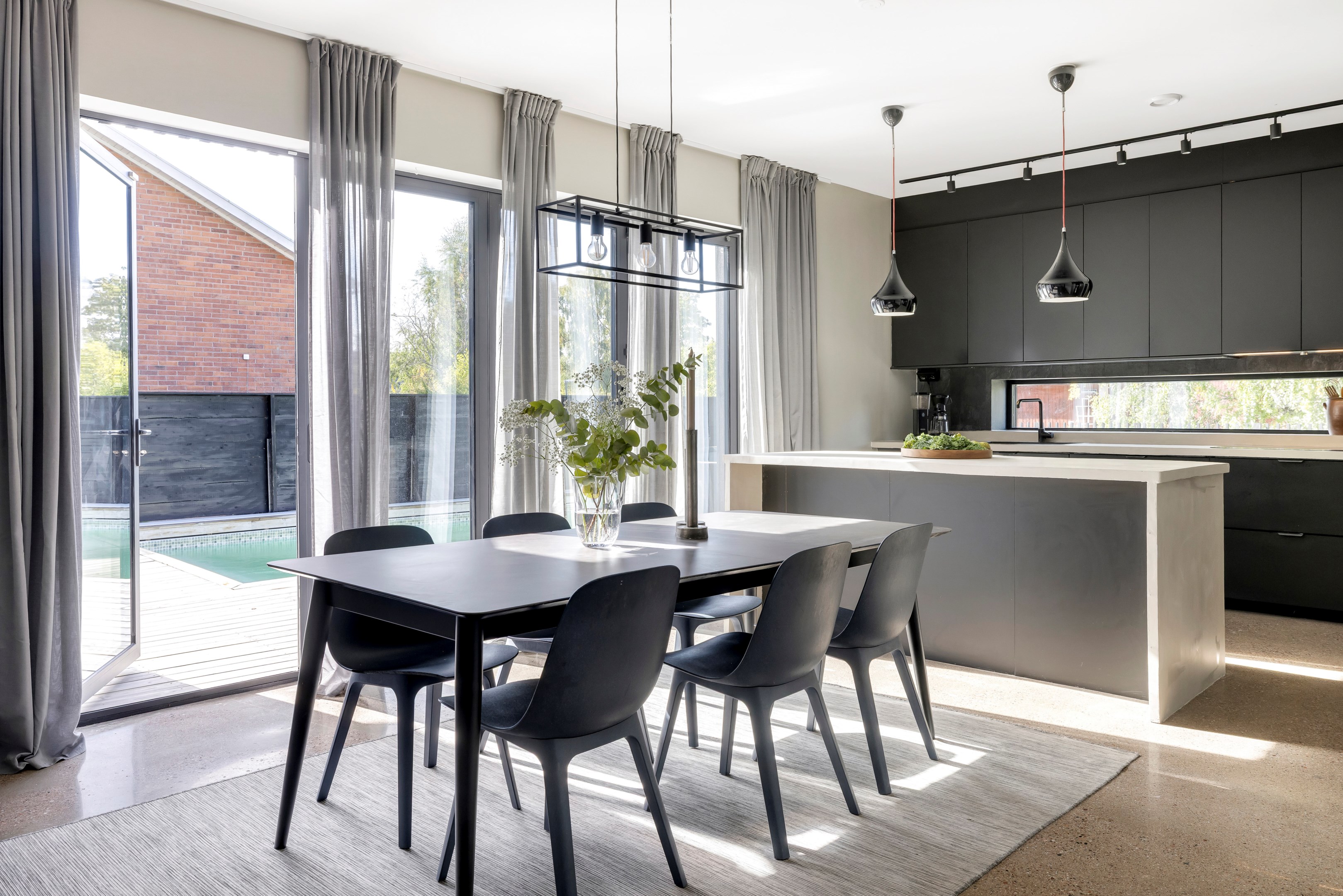 Bostadsbild från Vitsippsvägen 1B, Till salu i Storvreta, Uppsala