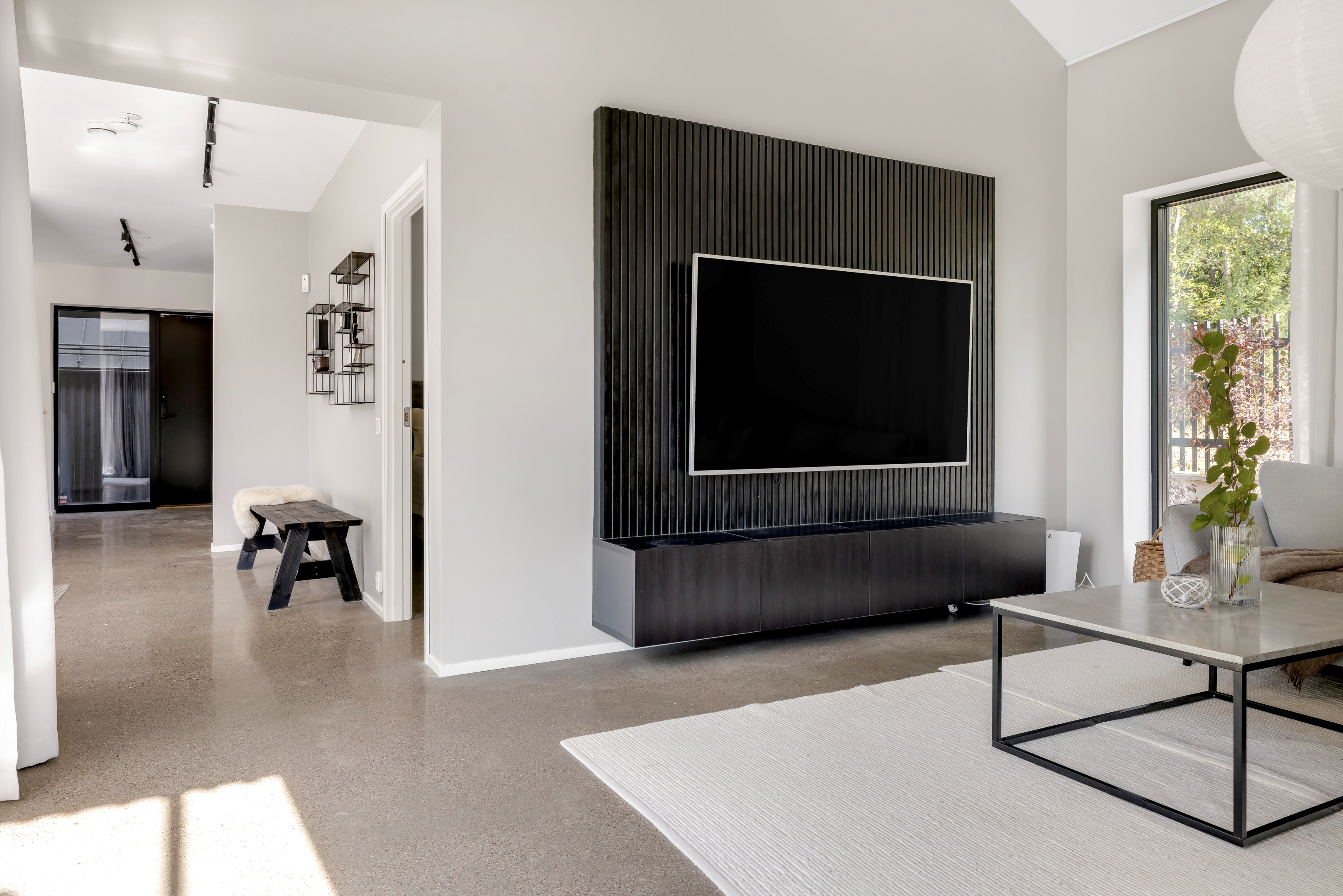 Bostadsbild från Vitsippsvägen 1B, Till salu i Storvreta, Uppsala