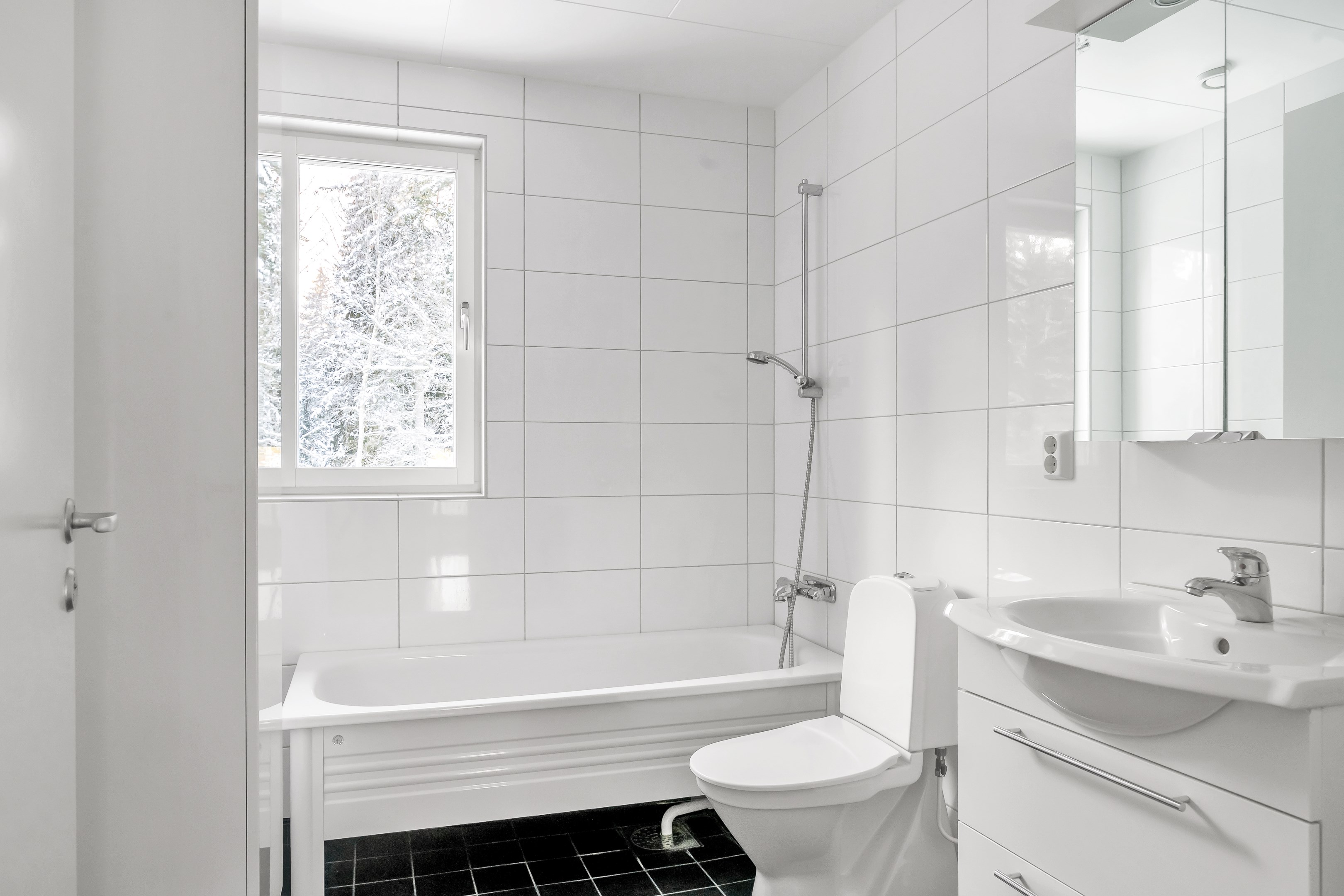 Bostadsbild från Mullvadsvägen 32, Såld i Vreta, Uppsala