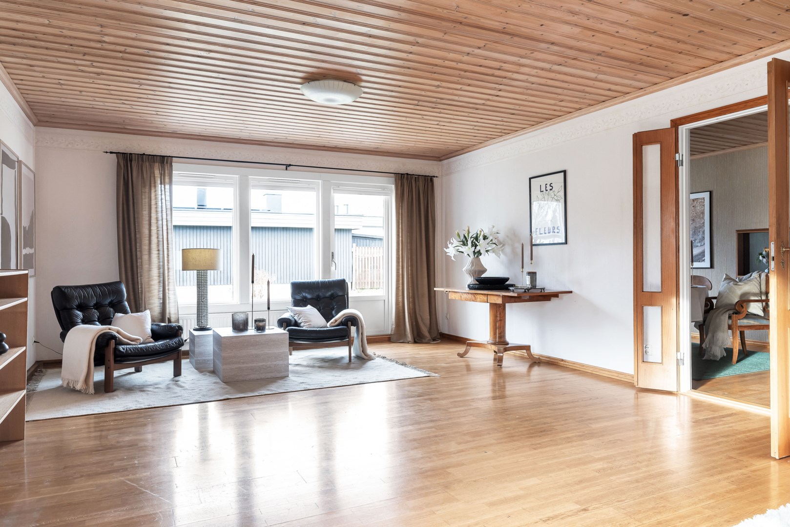 Bostadsbild från Tallbacksvägen 3, Såld i Norby, Uppsala