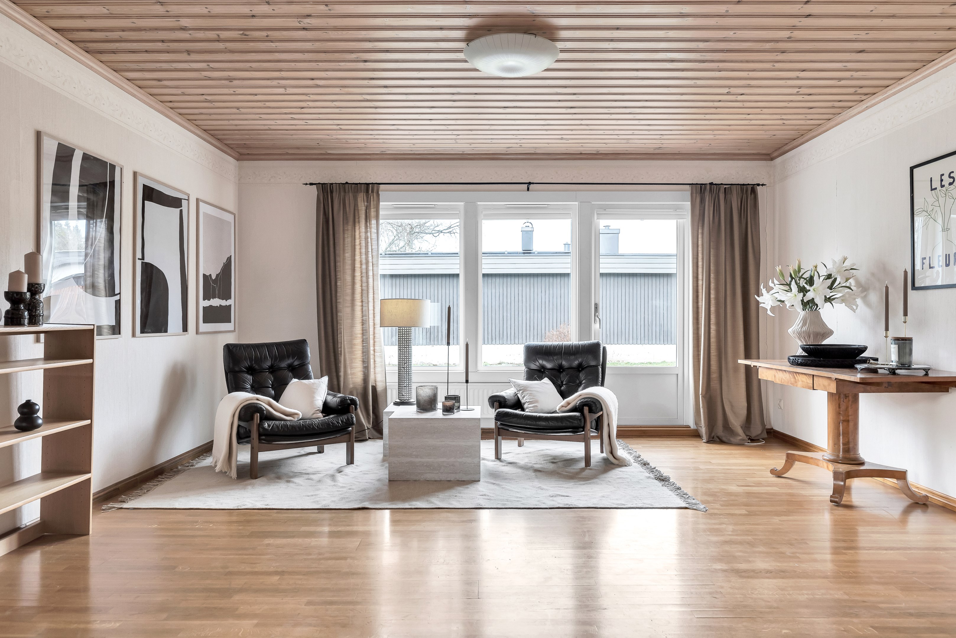 Bostadsbild från Tallbacksvägen 3, Såld i Norby, Uppsala