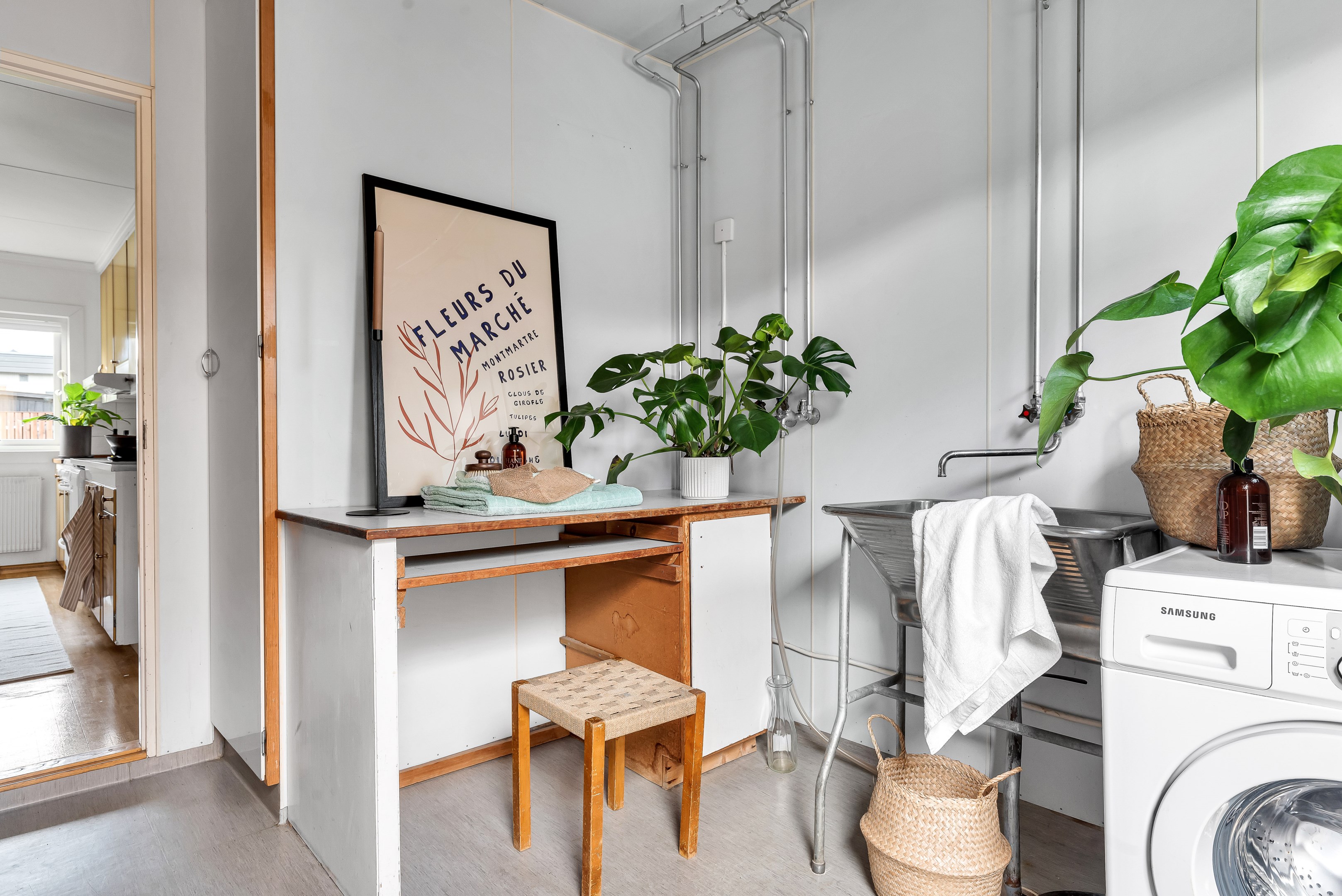 Bostadsbild från Tallbacksvägen 3, Såld i Norby, Uppsala