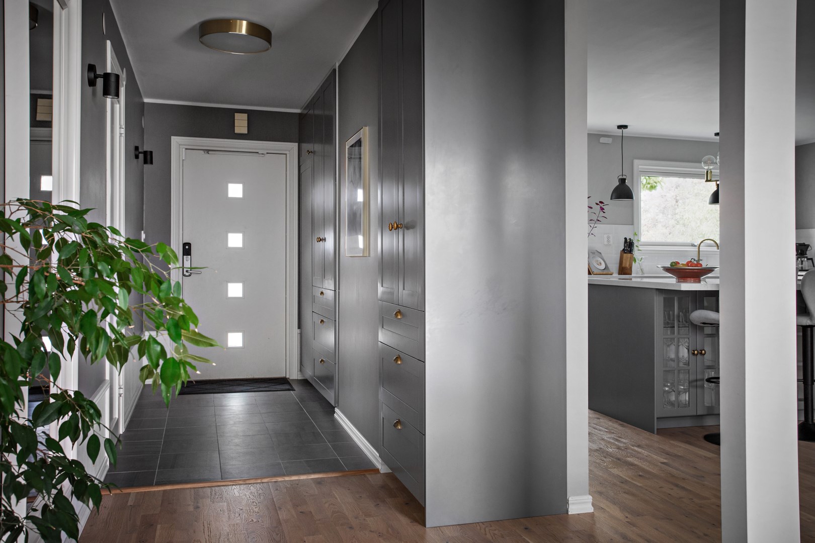 Bostadsbild från Kalvövägen 24, Såld i Krokhöjden, Nacka