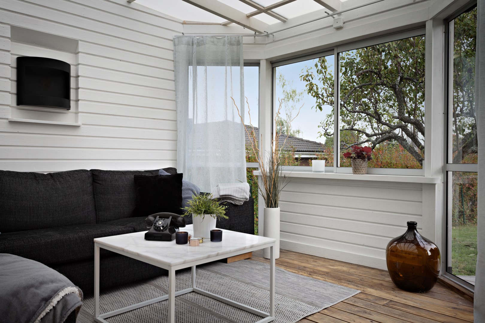 Bostadsbild från Kalvövägen 24, Såld i Krokhöjden, Nacka