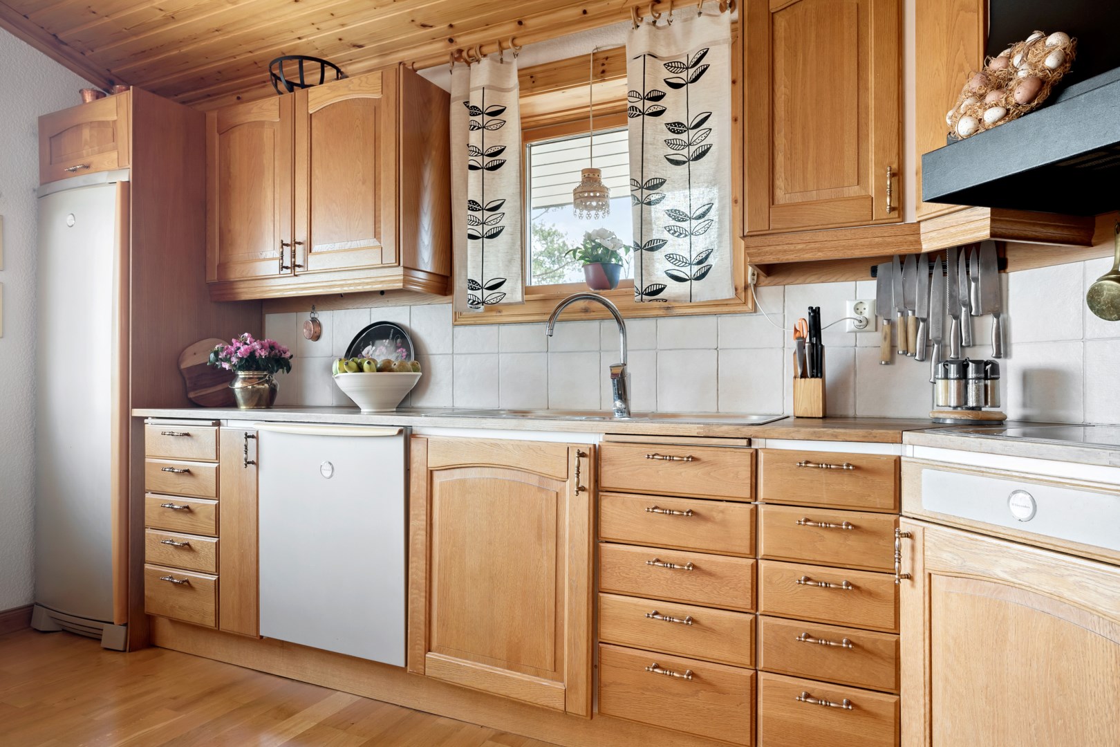 Bostadsbild från Ängsstigen 7, Såld i Ytternäs/Vreta, Uppsala