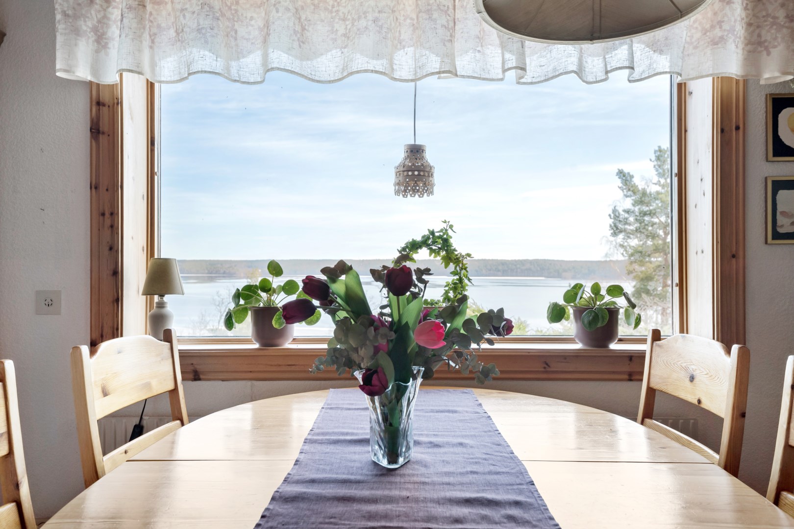 Bostadsbild från Ängsstigen 7, Såld i Ytternäs/Vreta, Uppsala