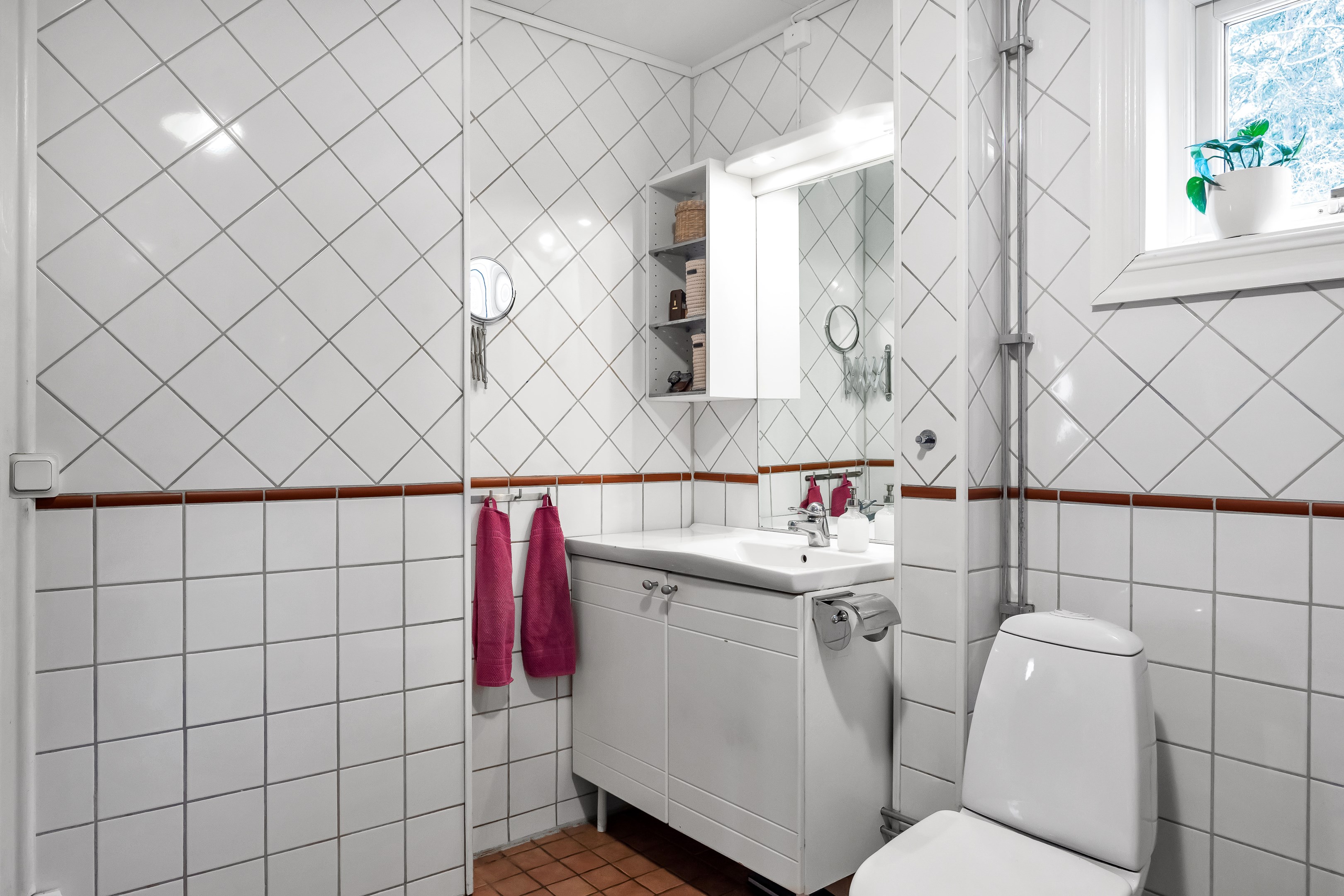 Bostadsbild från Lärarvägen 25, Såld i Vänge, Uppsala