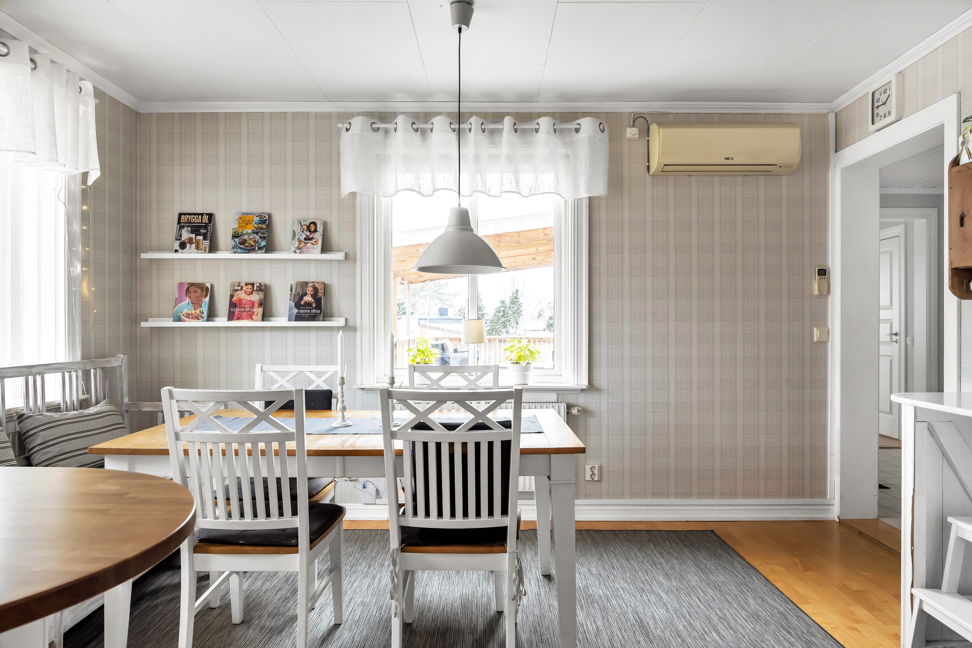 Bostadsbild från Lärarvägen 25, Såld i Vänge, Uppsala