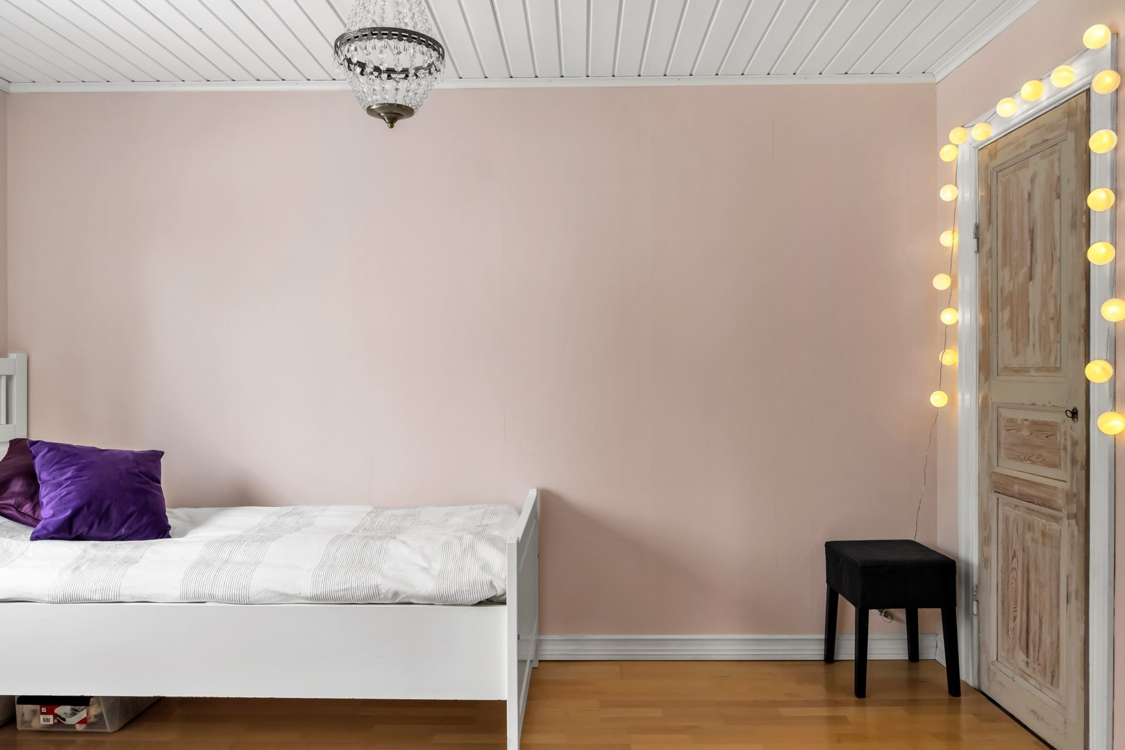 Bostadsbild från Lärarvägen 25, Såld i Vänge, Uppsala