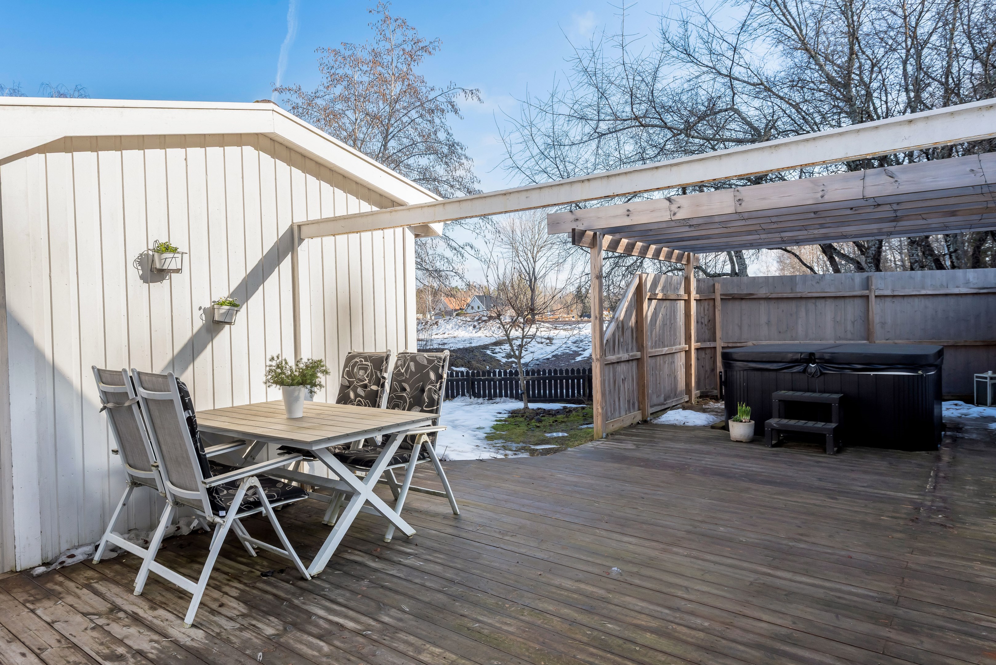 Bostadsbild från Skymningsvägen 14, Till salu i Storvreta, Uppsala